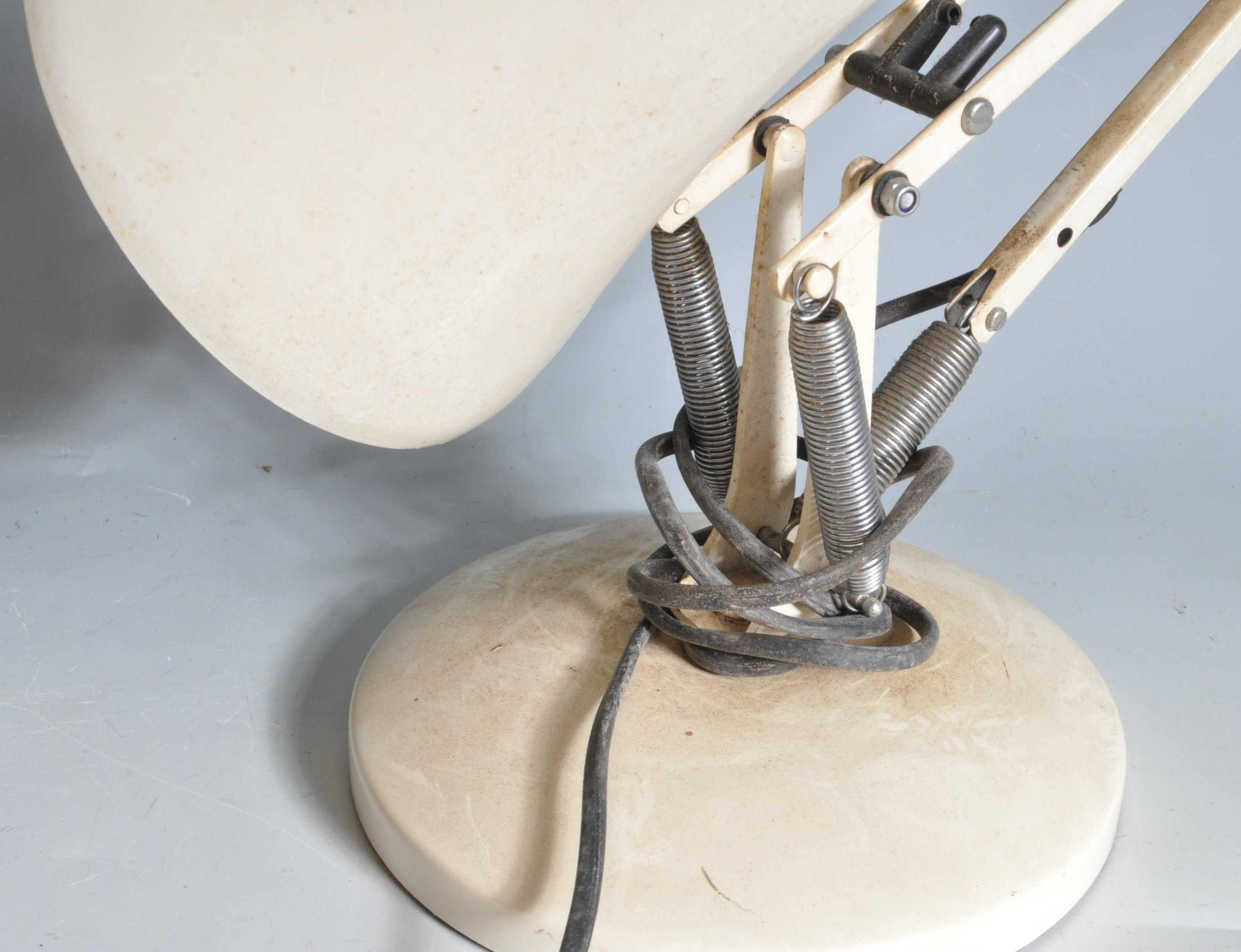 TWO VINTAGE HERBERT TERRY ANGLEPOISE DESK LAMPS - Image 7 of 7