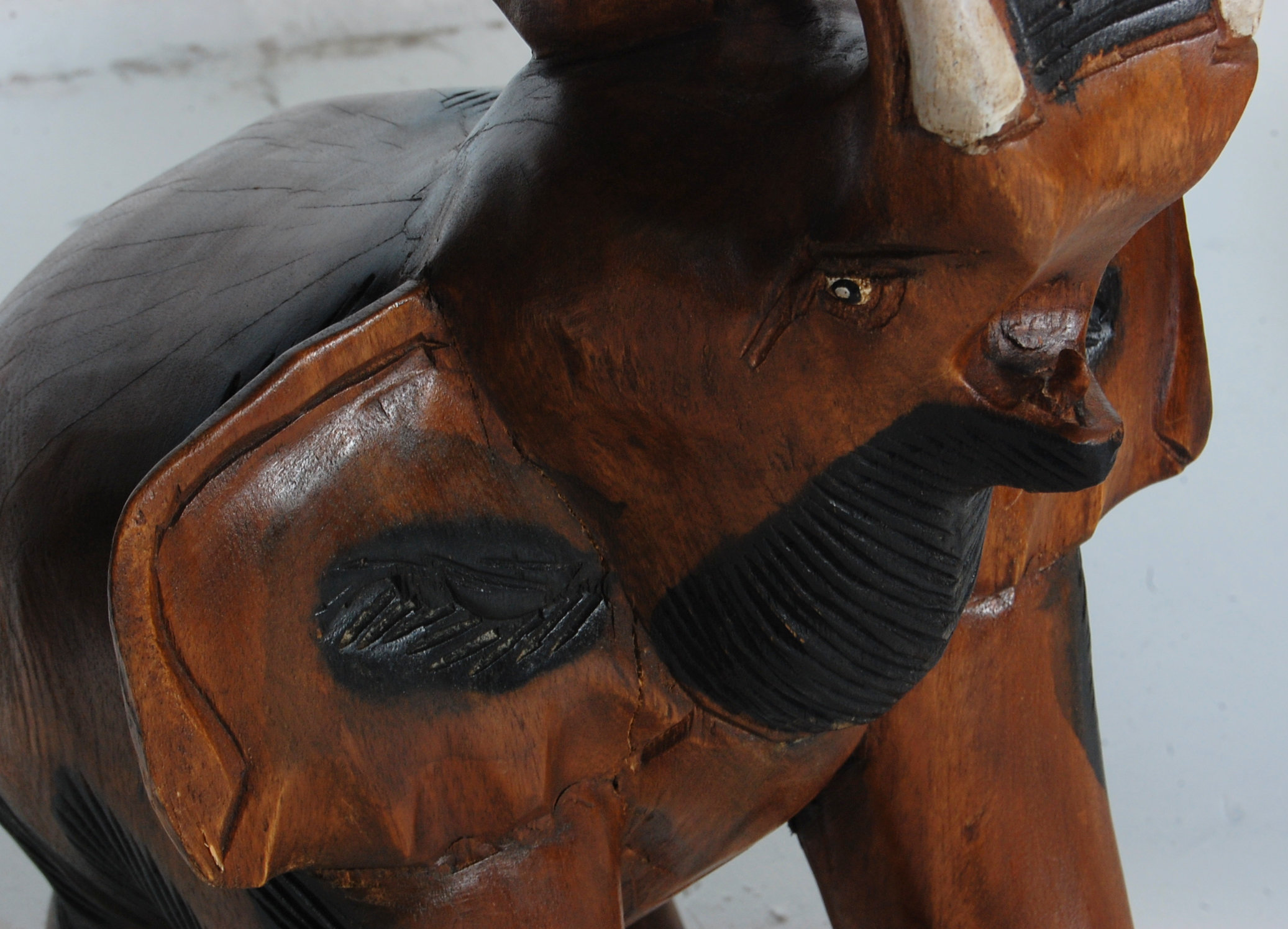 20TH CENTURY ELEPHANT CARVED HARDWOOD SIDE TABLE AND A STOOL - Image 6 of 7