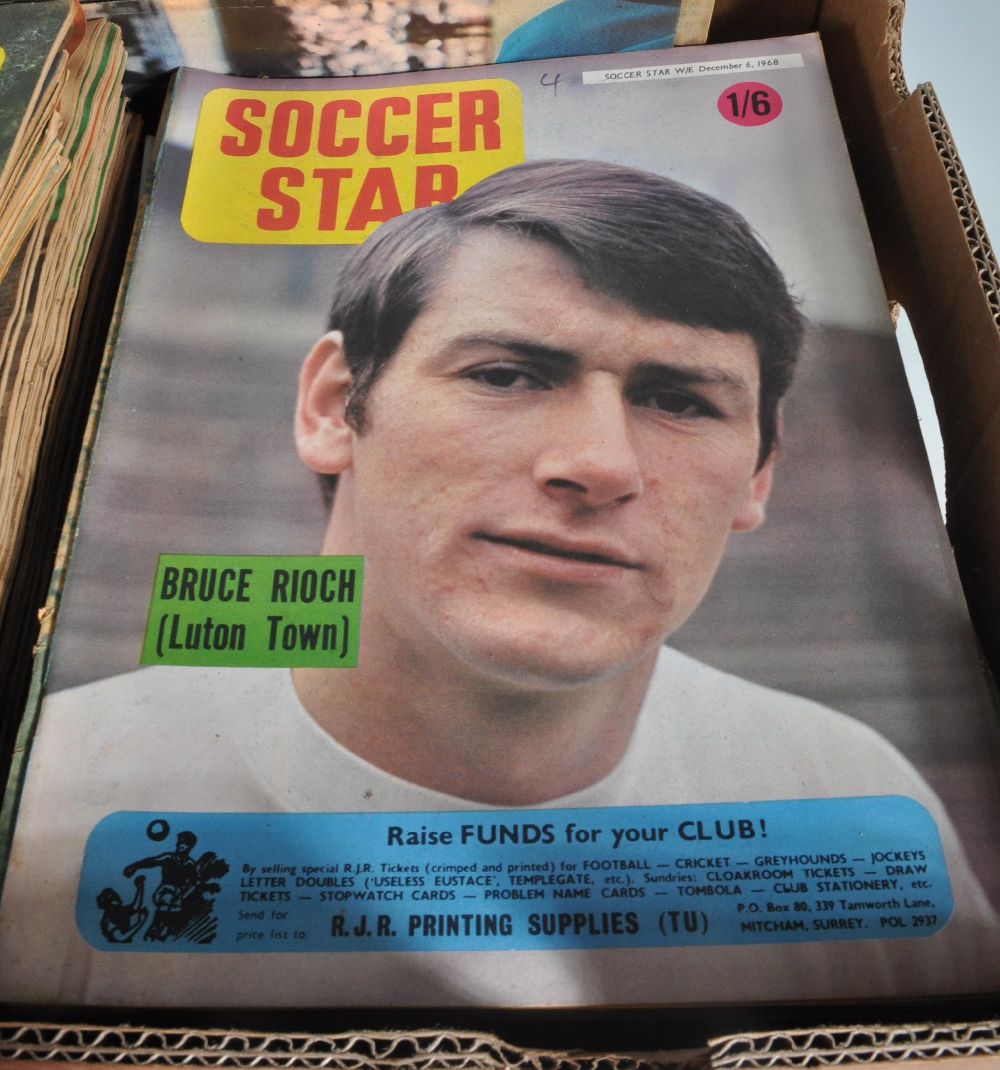 1960’S SOCCER STAR AND FOOTBALL MONTHLY MAGAZINES - Image 3 of 11