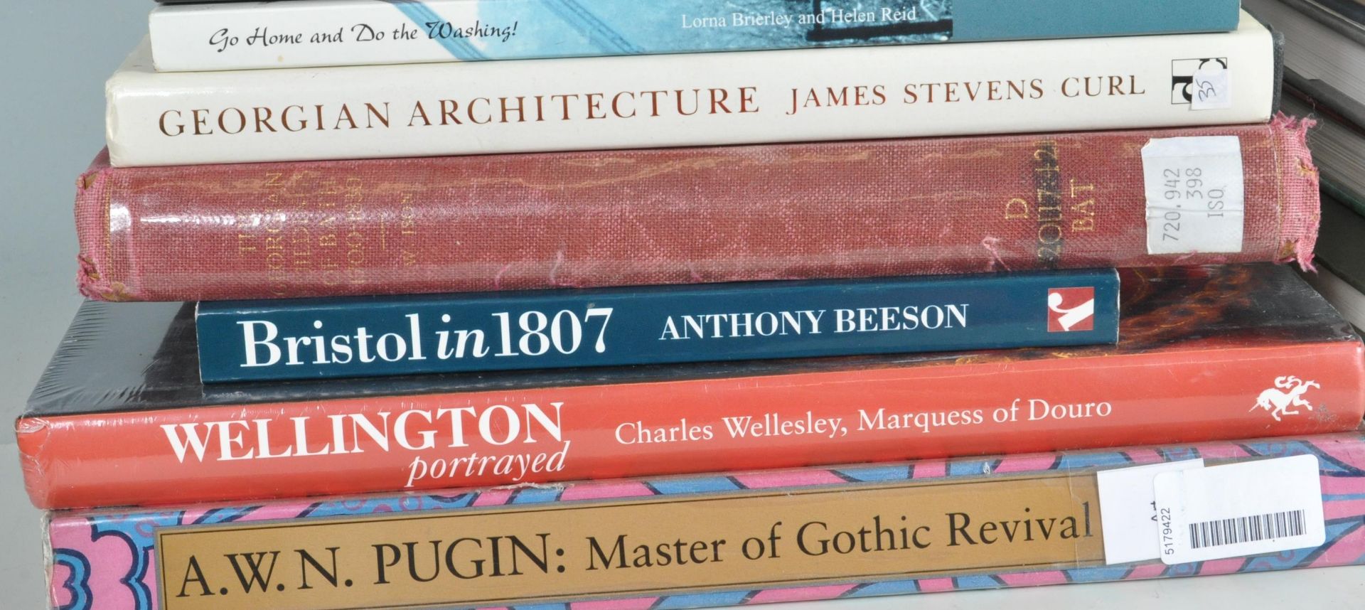 GROUP OF ARCHITECTURE AND HISTORY RELATED BOOKS - Image 2 of 12