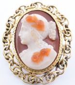 19TH CENTURY FRENCH CARVED HARD STONE CAMEO BROOCH