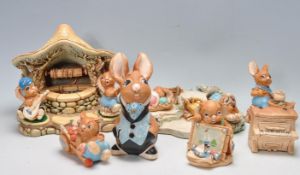 COLLECTION OF VINTAGE 20TH CNTURY PENDELFIN FIGURINES