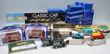 LARGE COLLECTION OF VINTAGE RETRO DIE CAST MODEL TOY CARS