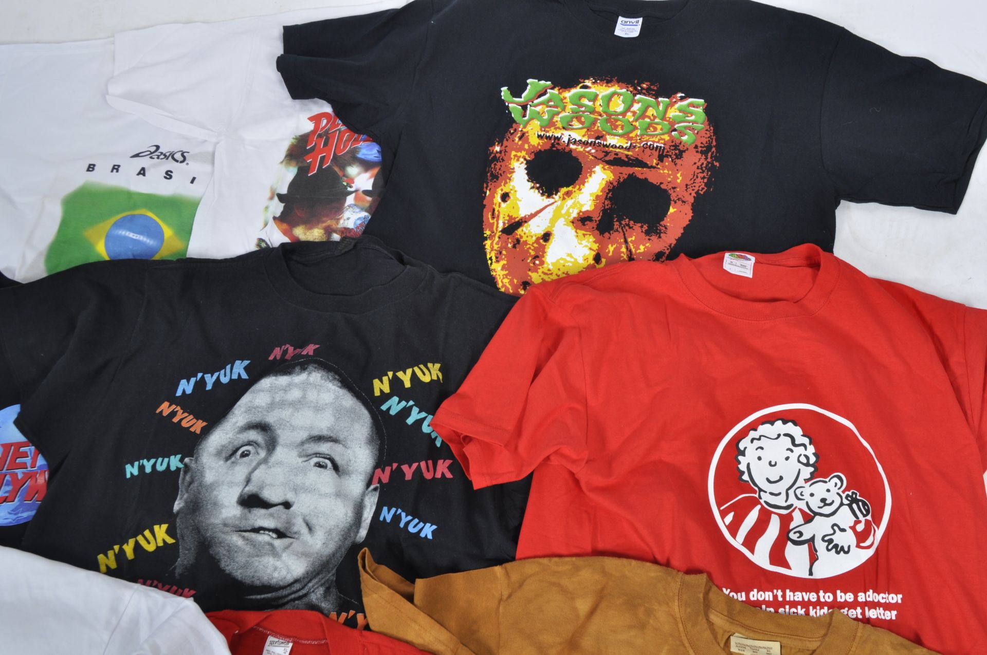 ESTATE OF DAVE PROWSE - COLLECTION OF PERSONALLY OWNED T SHIRTS - Image 4 of 5