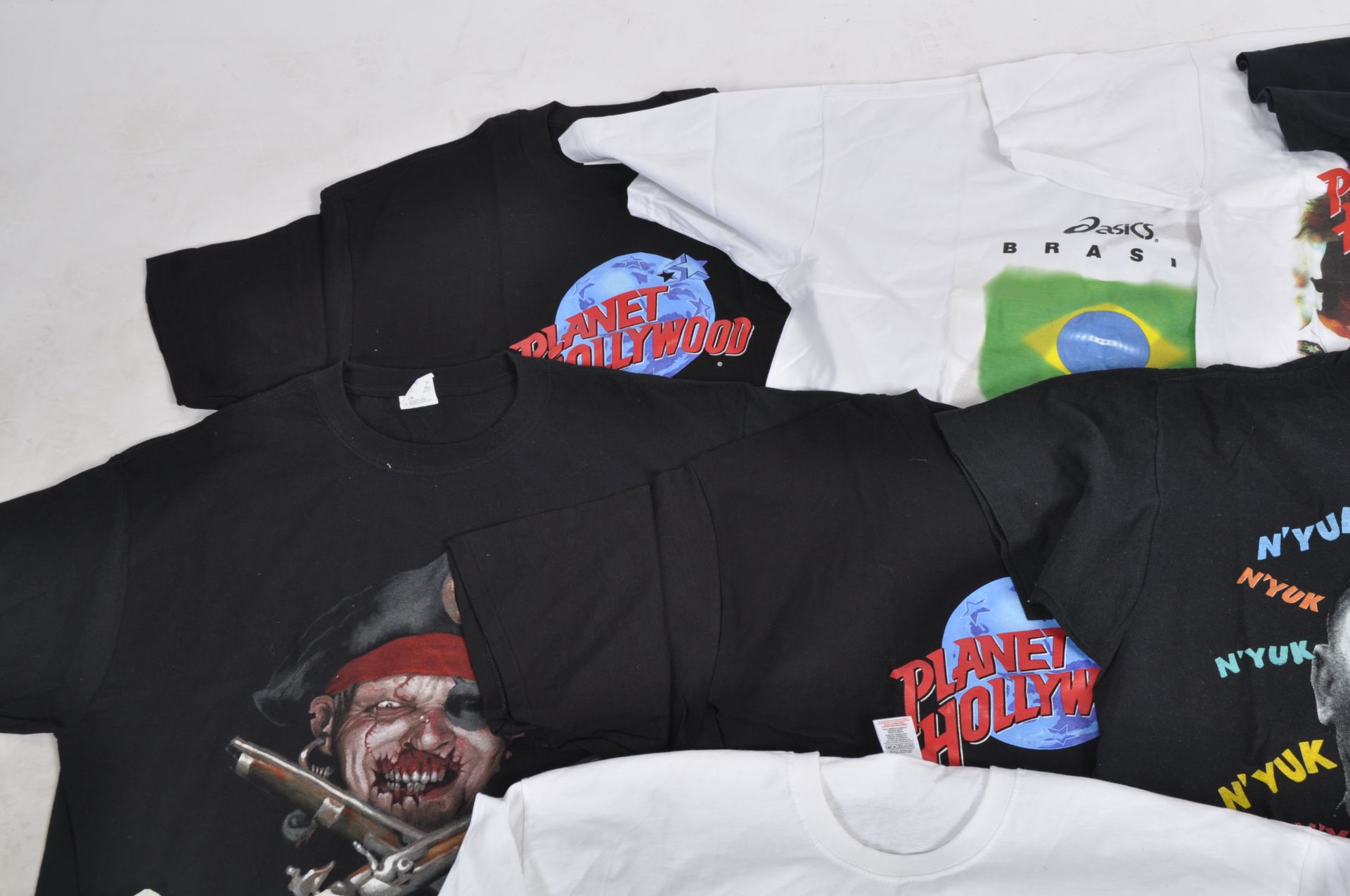 ESTATE OF DAVE PROWSE - COLLECTION OF PERSONALLY OWNED T SHIRTS - Image 5 of 5