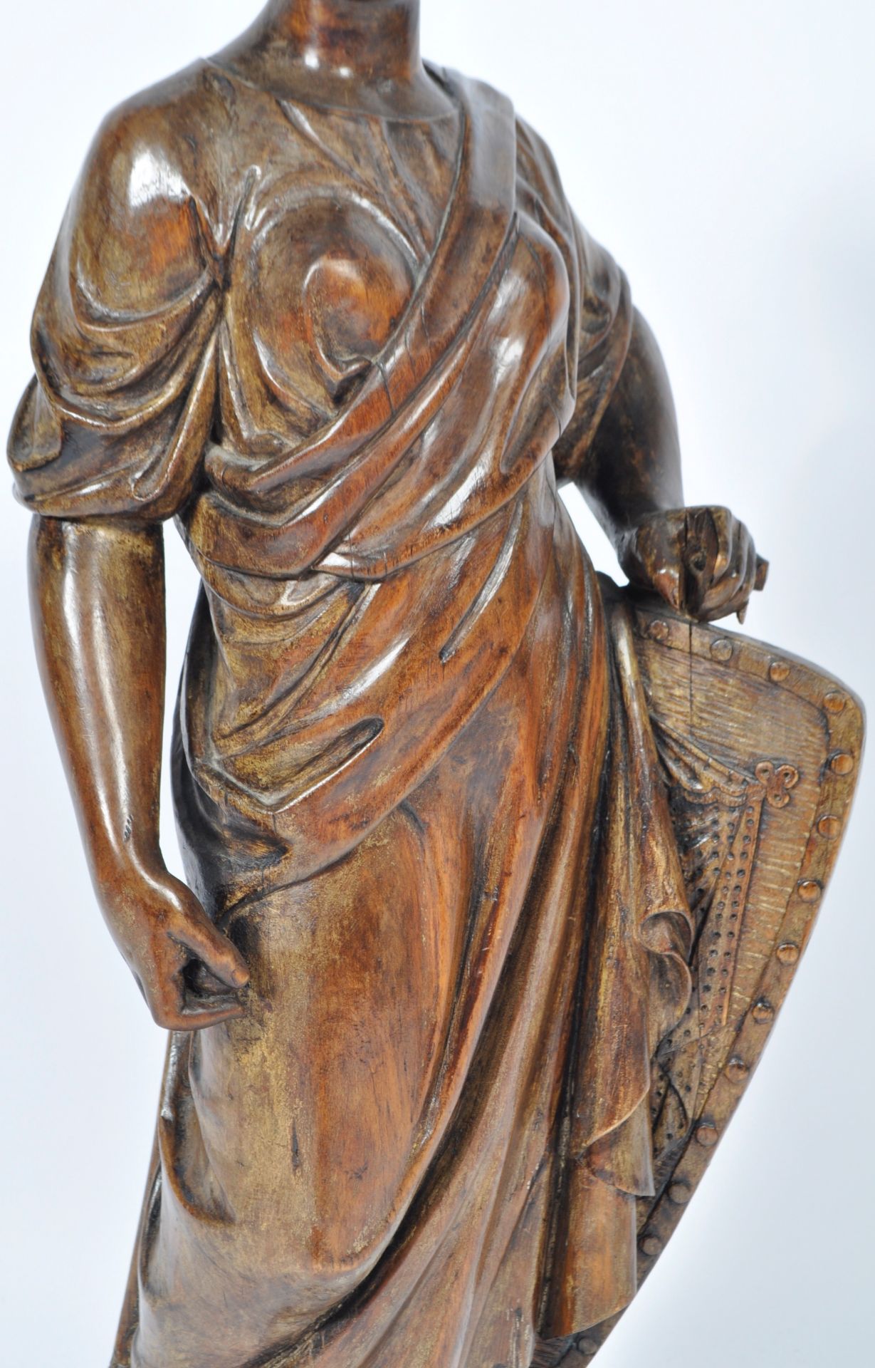 LARGE AND IMPRESSIVE 18TH CENTURY ITALIAN WALNUT CARVED FIGURE - Image 5 of 9