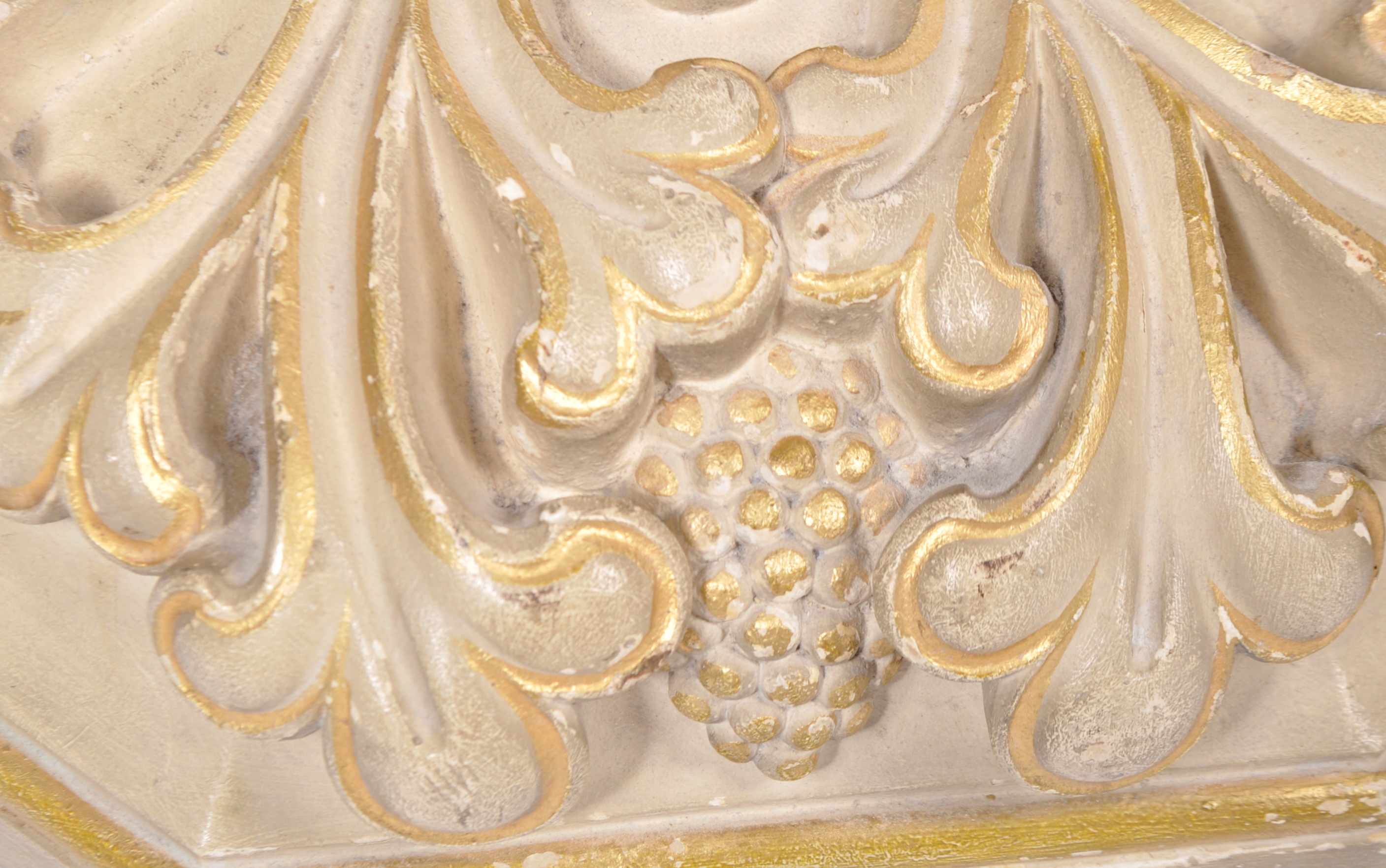 PAIR OF ANTIQUE 19TH CENTURY ITALIAN PLASTER WALL SCONCES - Image 3 of 5