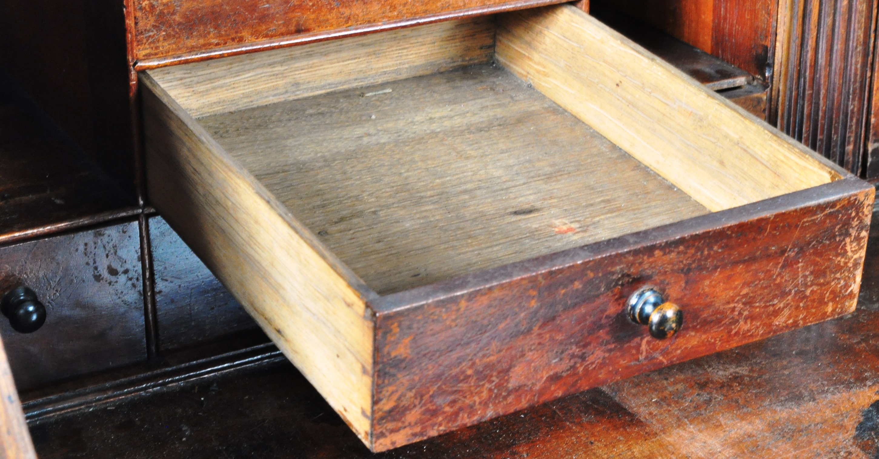 GEORGIAN INLAID MAHOGANY FULL FRONT BUREAU DESK - Image 10 of 19