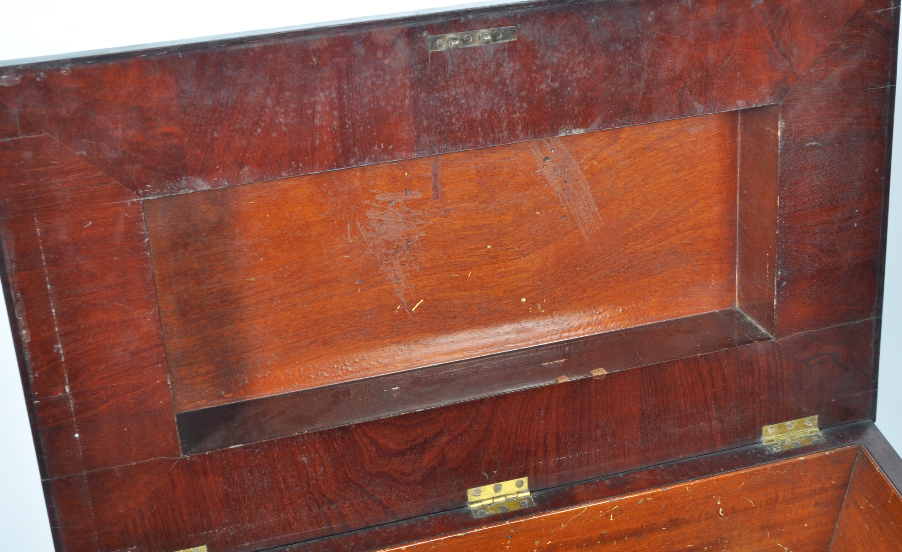 ANTIQUE GEORGIAN 18TH CENTURY MAHOGANY CELLERETTE - Image 6 of 9