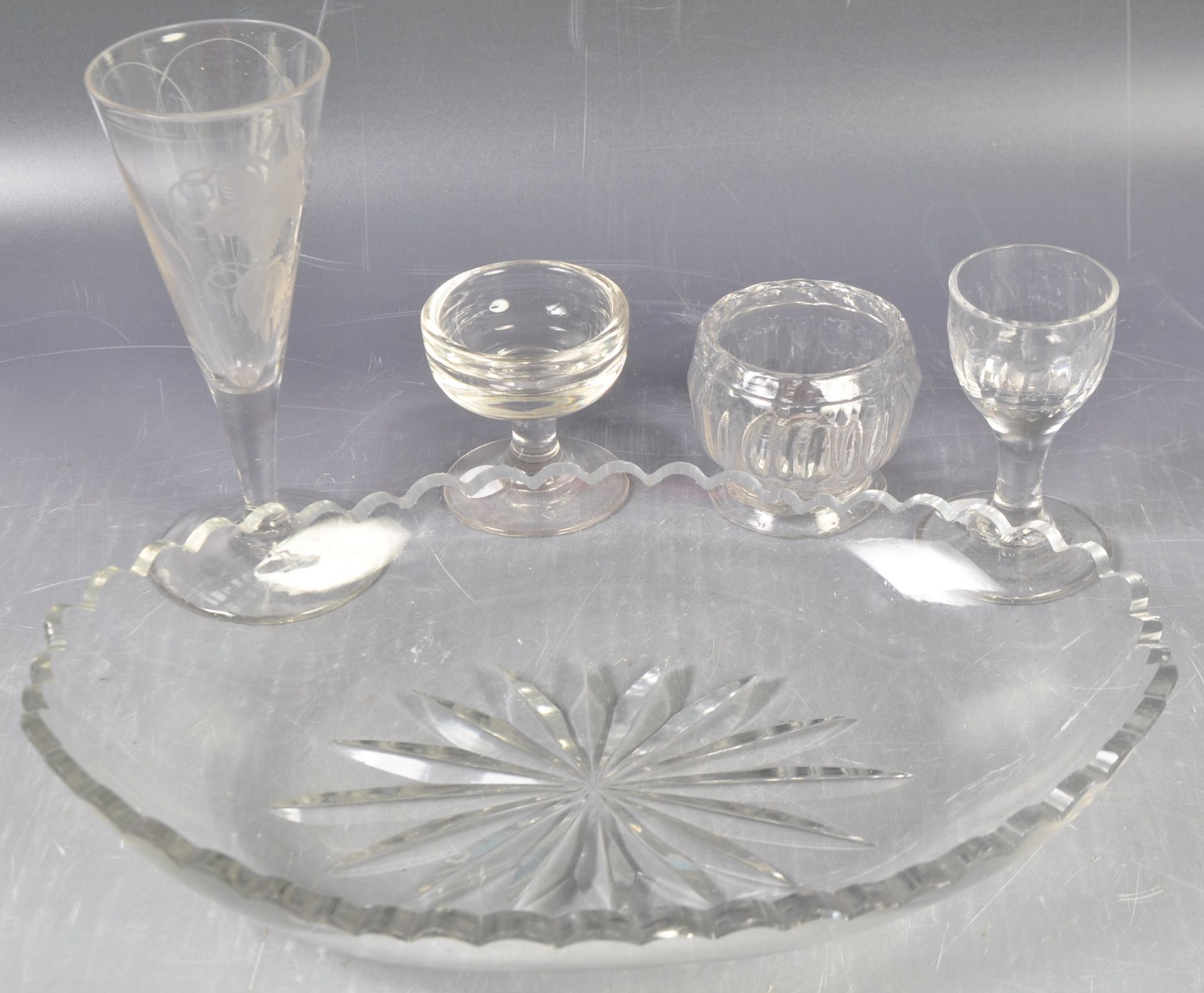 COLLECTION OF ANTIQUE 18TH/19TH CENTURY GLASS - Bild 2 aus 11