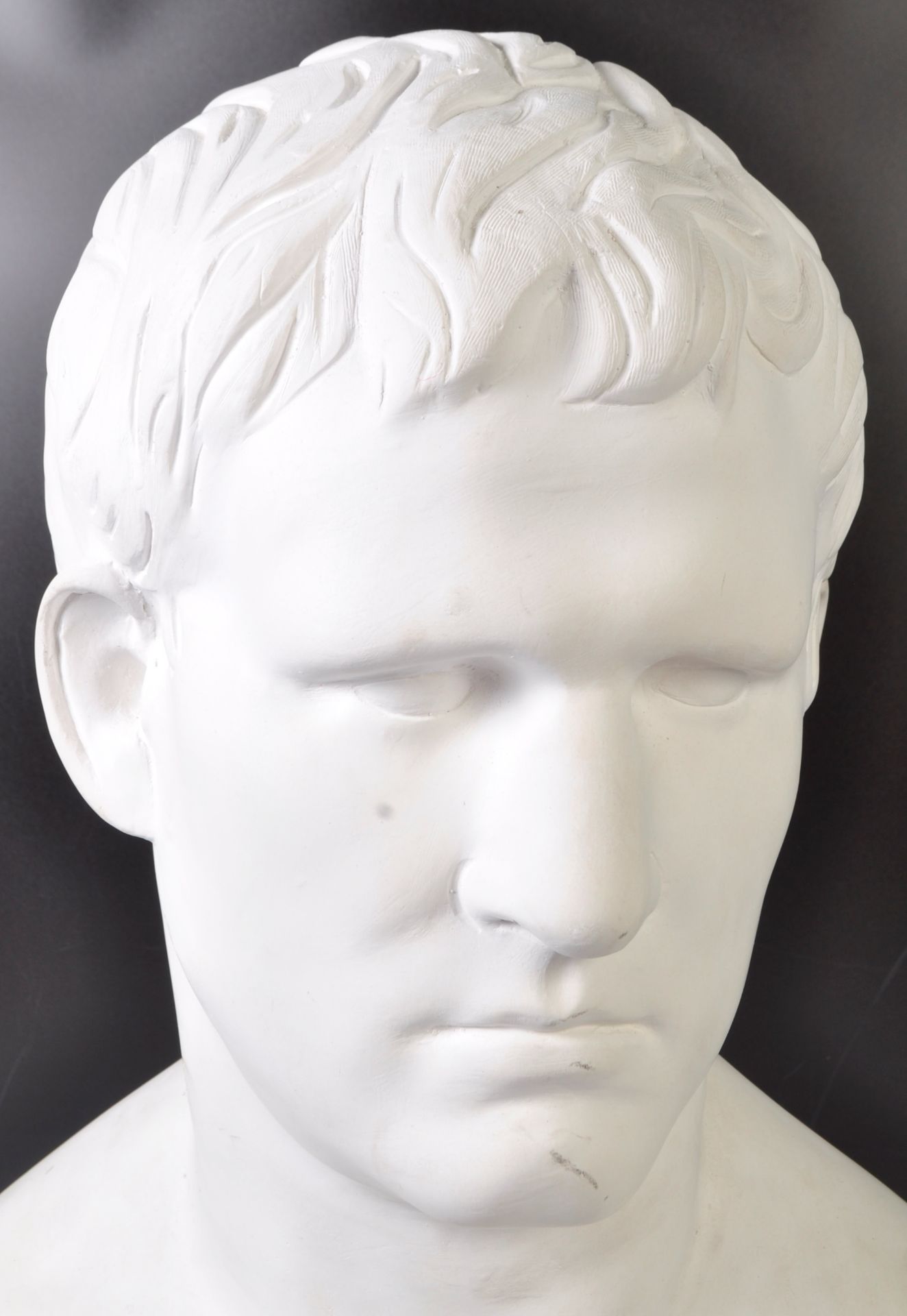 DECORATIVE PLASTER BUST OF MARCUS VIPSANIUS AGRIPPA - Image 2 of 5