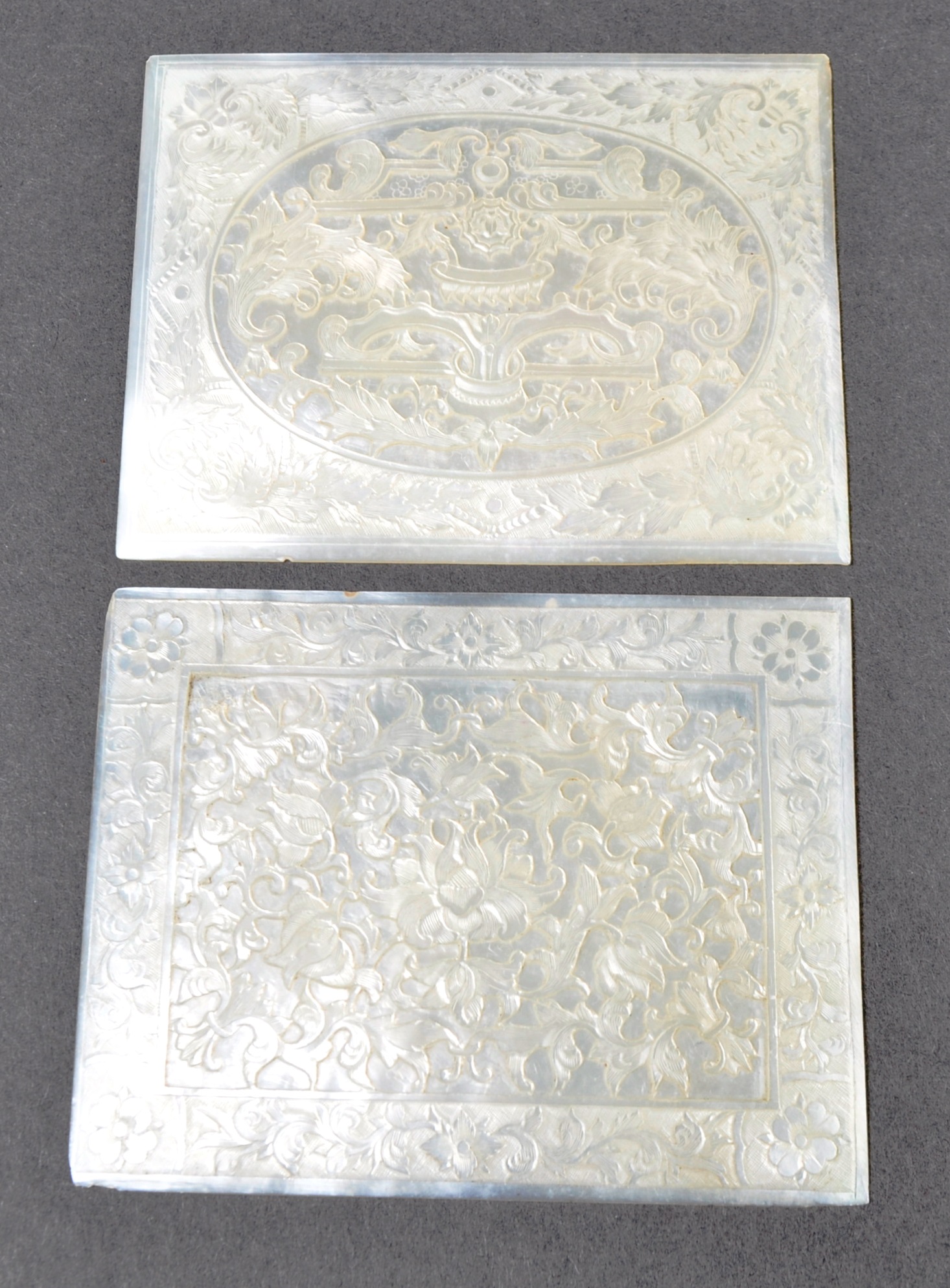 COLLECTION OF CHINESE ANTIQUE MOTHER OF PEARL GAMING TOKENS - Image 4 of 5