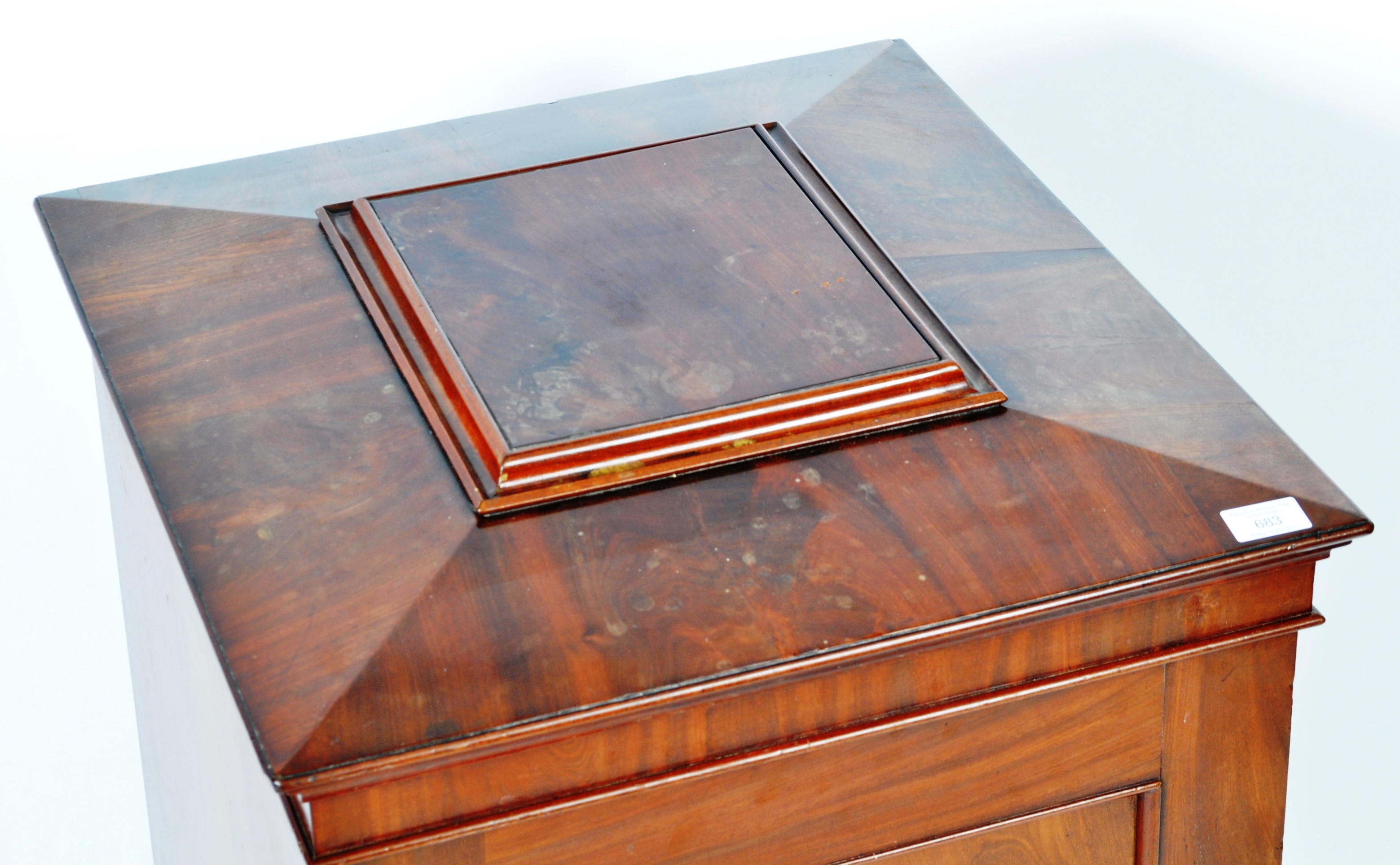 19TH CENTURY VICTORIAN MAHOGANY PEDESTAL CHEST OF DRAWERS - Image 4 of 9