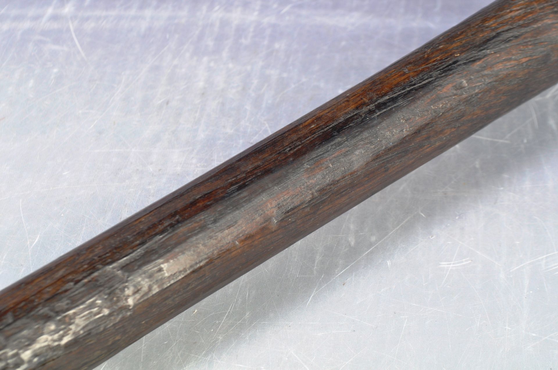 ANTIQUE AFRICAN TRIBAL CARVED HARDWOOD KNOBKERRIE WAR CLUB - Bild 3 aus 6