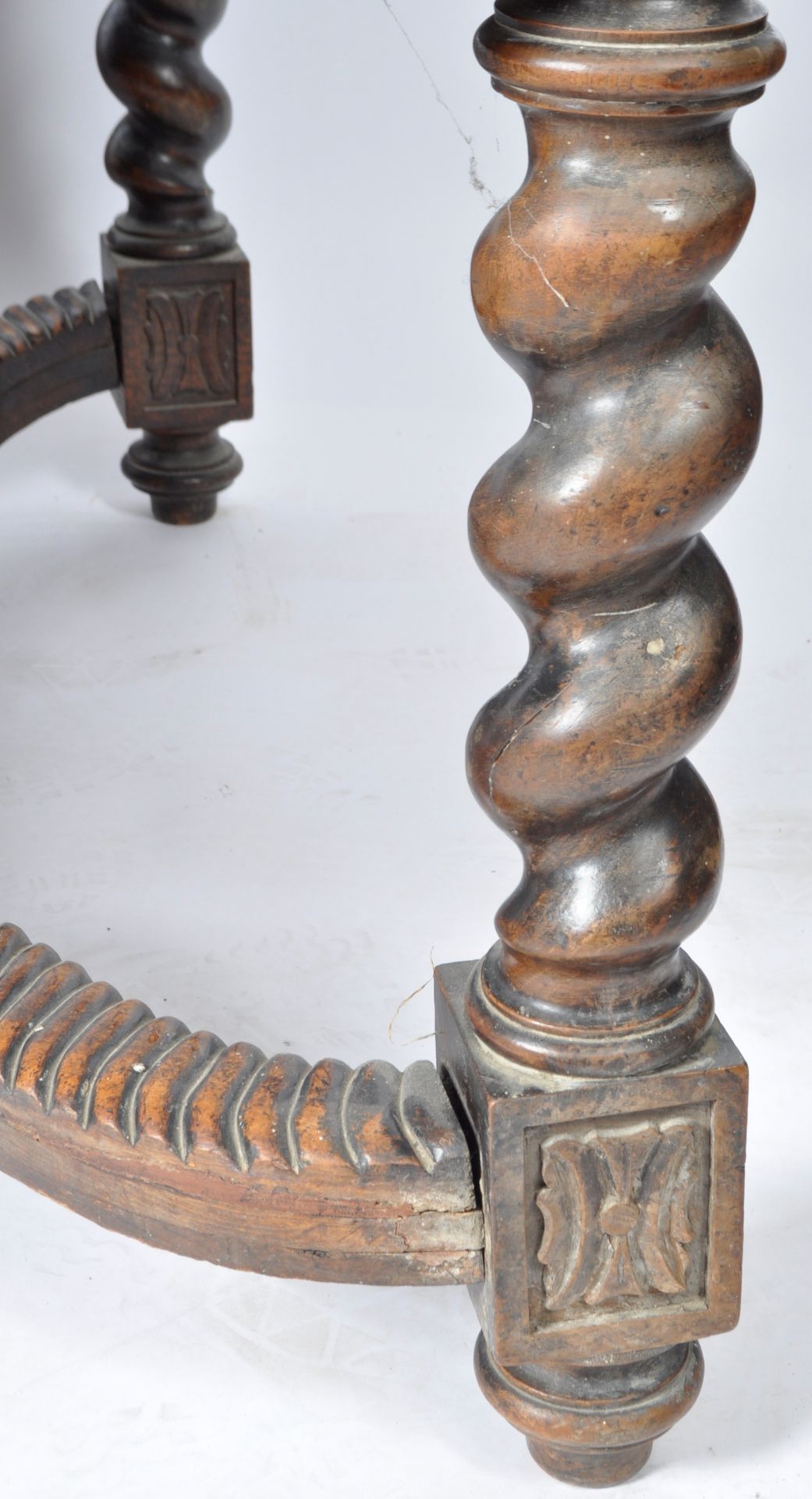 19TH CENTURY VICTORIAN SOLID CARVED OAK REFECTORY DINING TABLE - Image 7 of 13