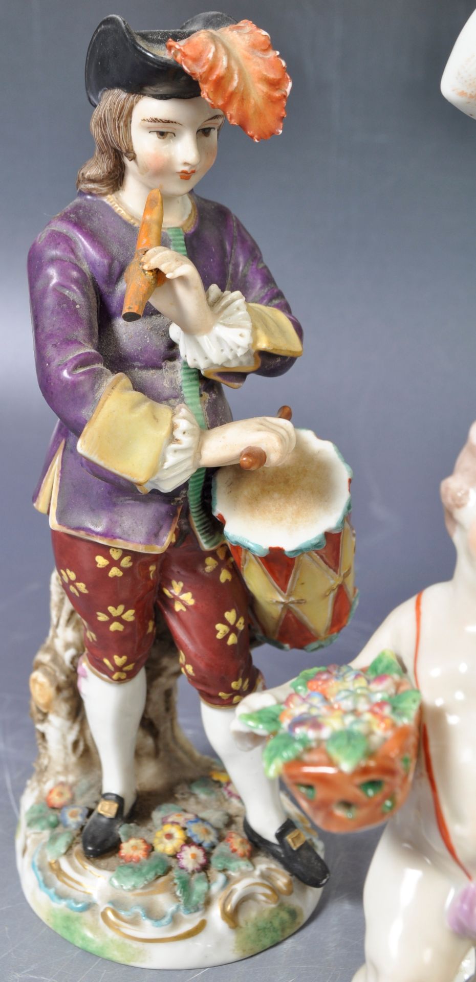 COLLECTION OF ANTIQUE PORCELAIN CLASSICAL FIGURINES - Image 2 of 9