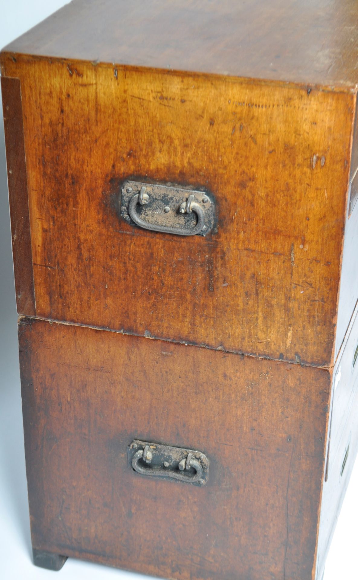 ANTIQUE ENGLISH MAHOGANY CAMPAIGN CHEST OF DRAWERS - Image 9 of 10