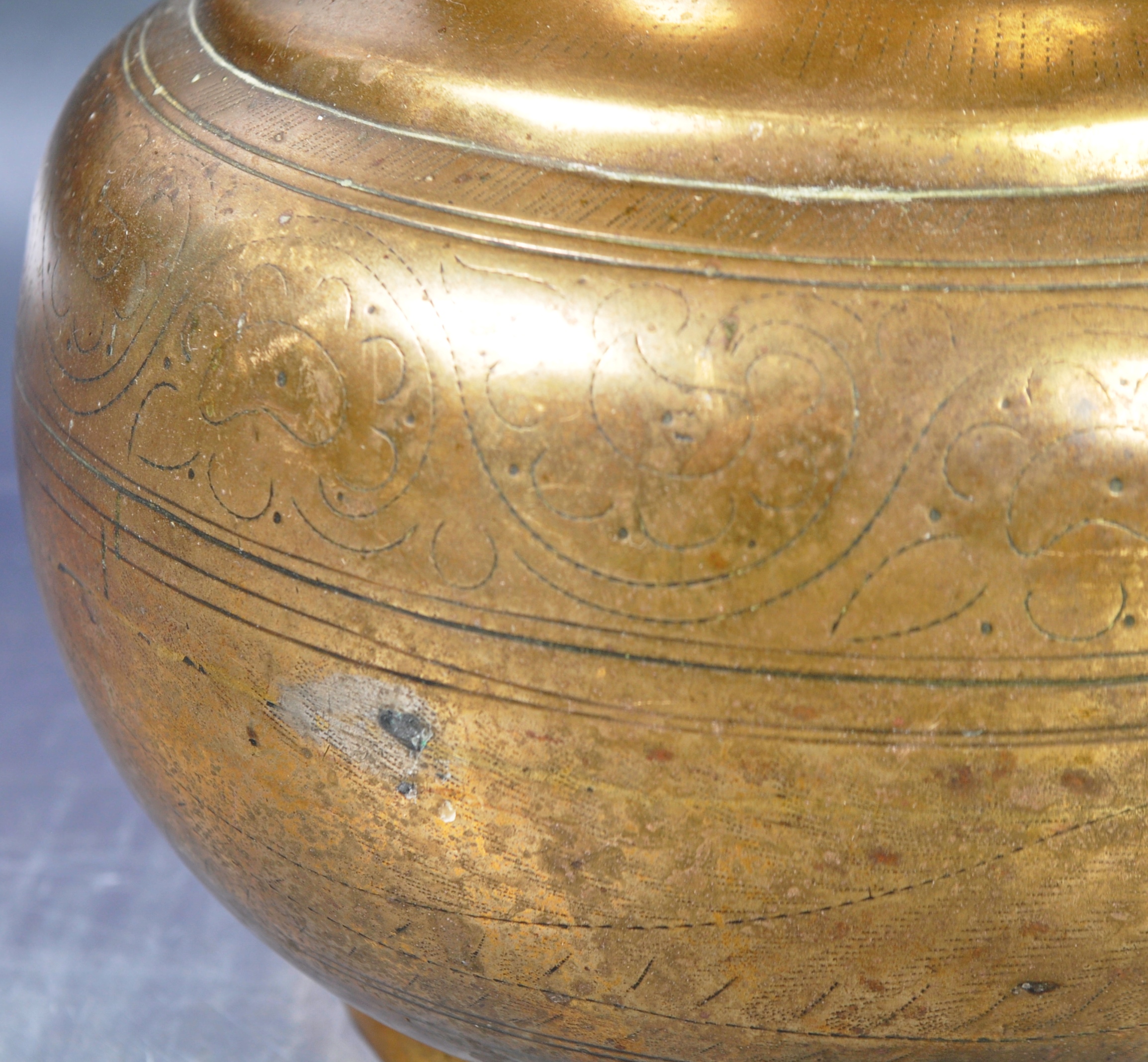 ANTIQUE 18TH/19TH CENTURY BRASS / BRONZE BOWLS - Image 5 of 11