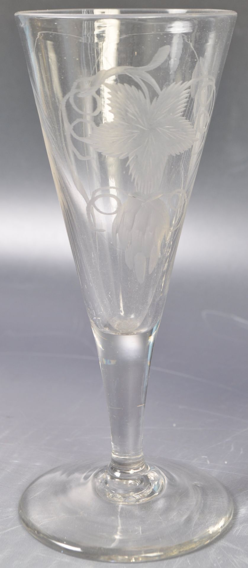 COLLECTION OF ANTIQUE 18TH/19TH CENTURY GLASS - Bild 5 aus 11