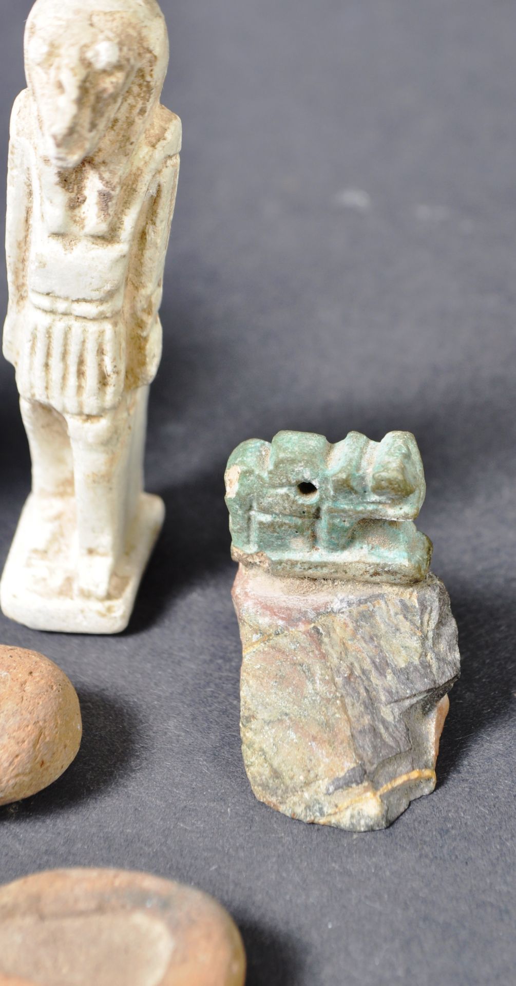 COLLECTION OF ANCIENT EGYPTIAN ARTIFACTS - Image 2 of 6