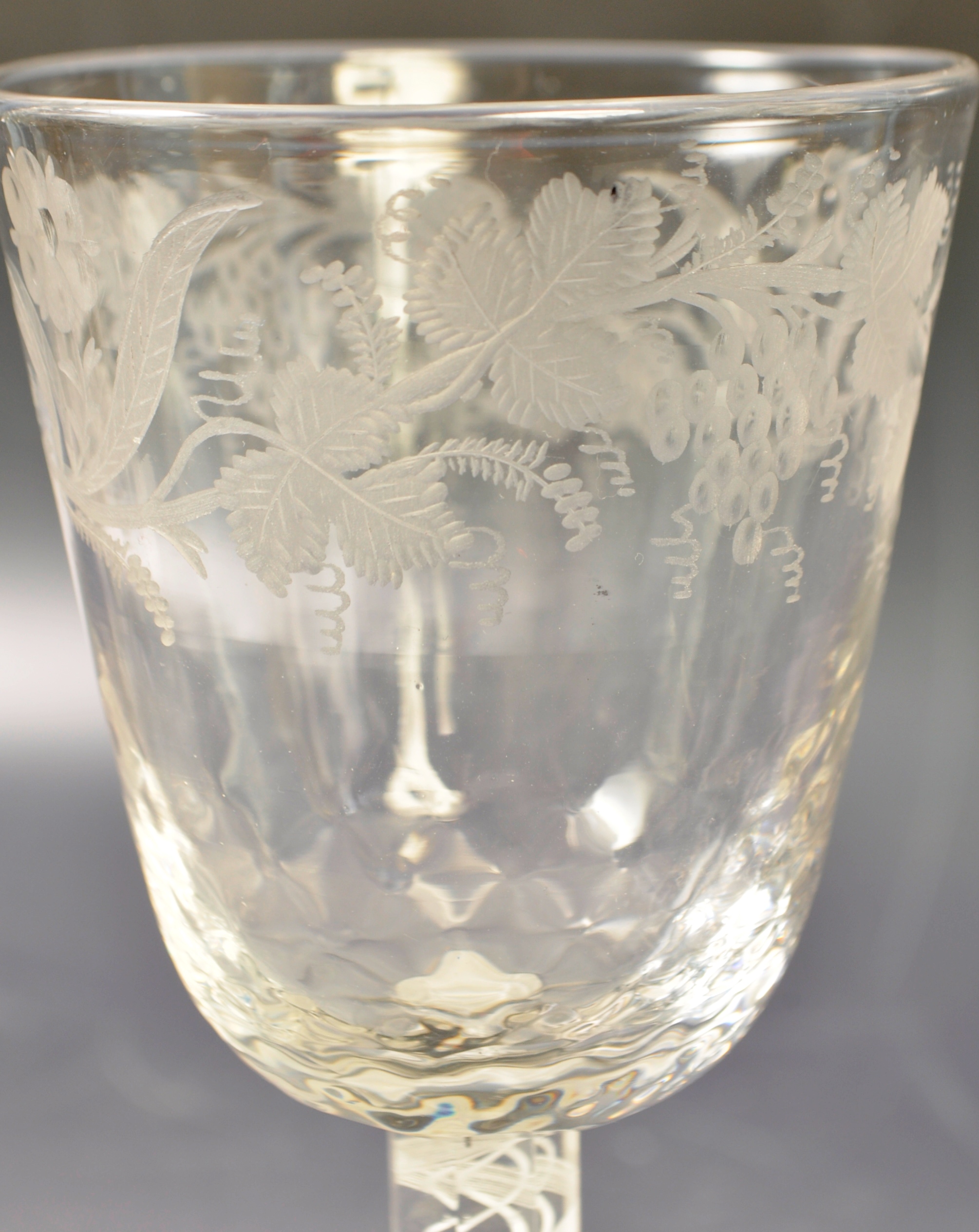 COLLECTION OF ANTIQUE WINE DRINKING GLASSES - Image 5 of 10