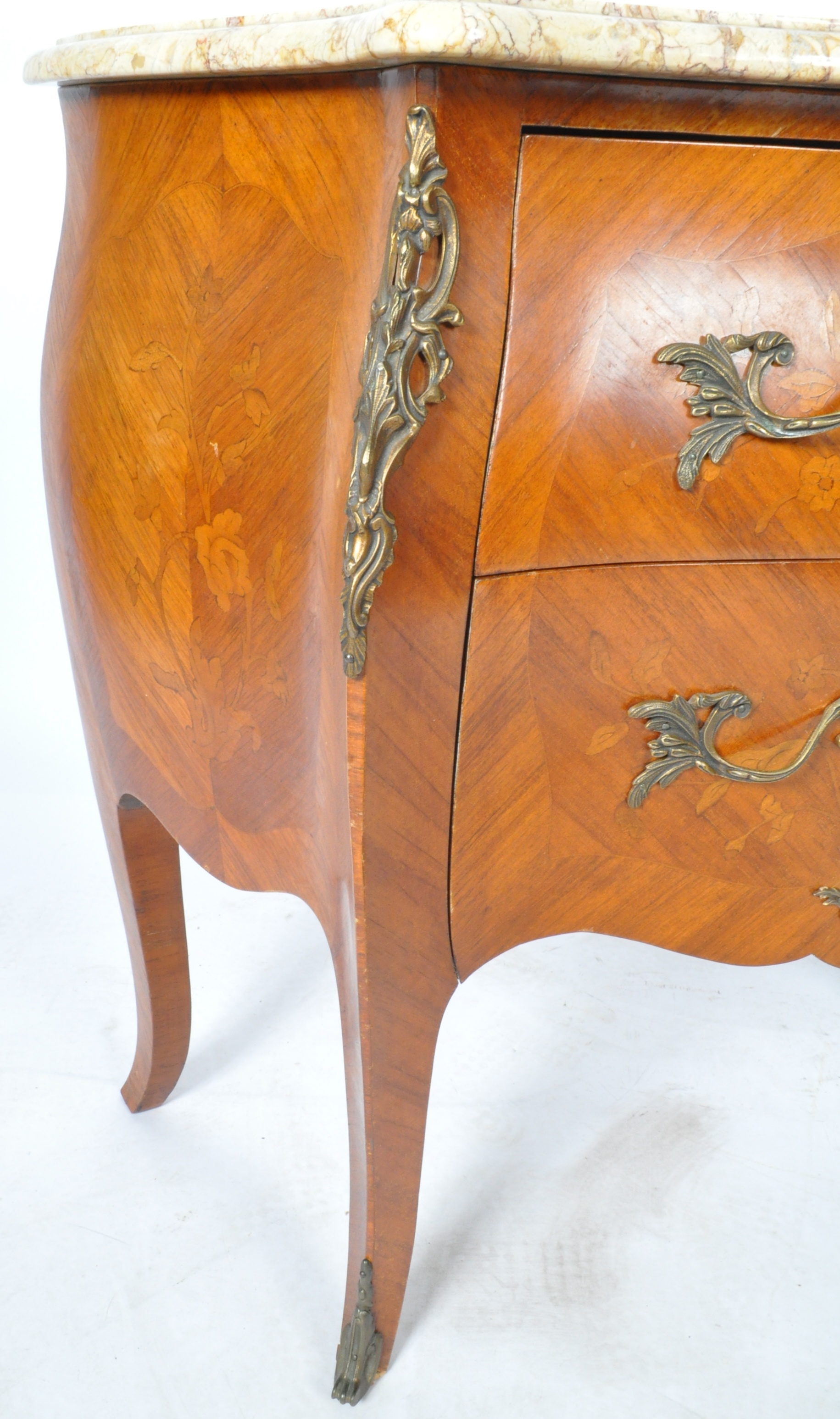 EARLY 20TH CENTURY FRENCH MARBLE TOPPED CHEST OF DRAWERS - Image 5 of 5