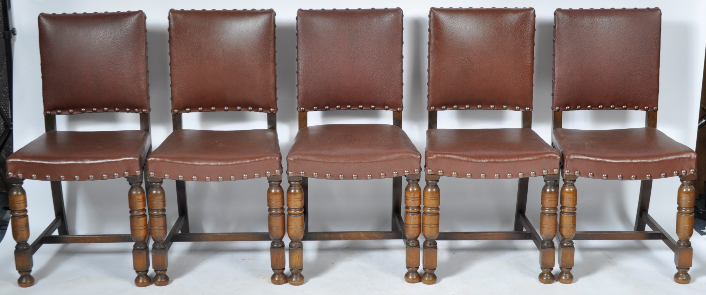 MATCHING SET OF TEN OAK AND LEATHERETTE DINING CHAIRS - Image 3 of 11
