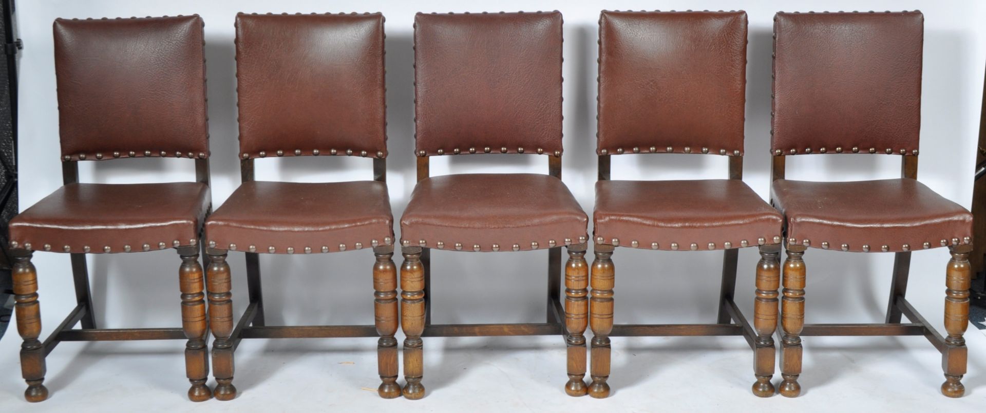 MATCHING SET OF TEN OAK AND LEATHERETTE DINING CHAIRS - Image 3 of 11