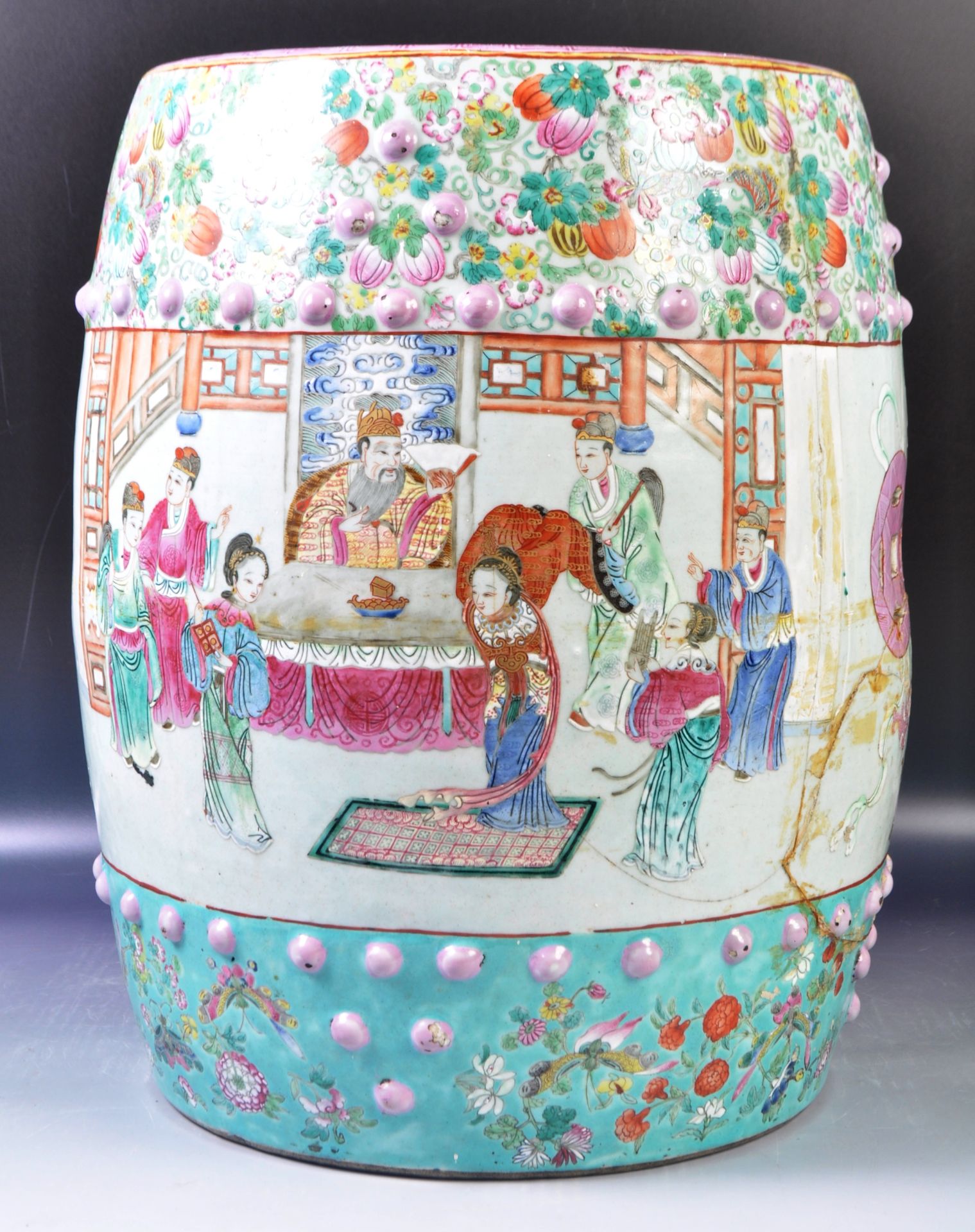 19TH CENTURY CHINESE POLYCHROME PAINTED BARREL SEAT