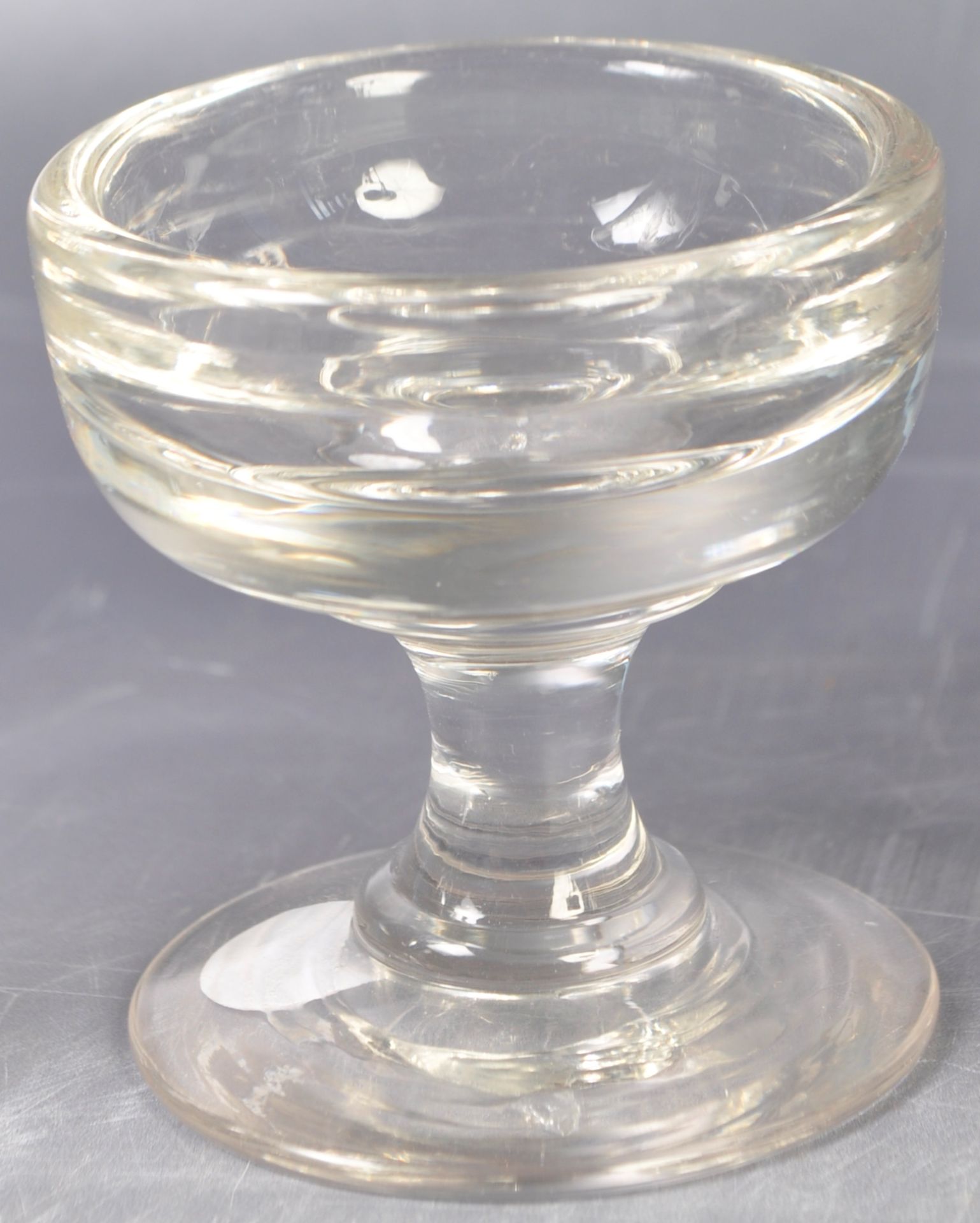 COLLECTION OF ANTIQUE 18TH/19TH CENTURY GLASS - Bild 4 aus 11