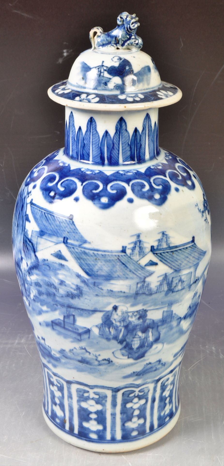 LARGE ANTIQUE 19TH CENTURY CHINESE BLUE AND WHITE LIDDED - Image 7 of 10