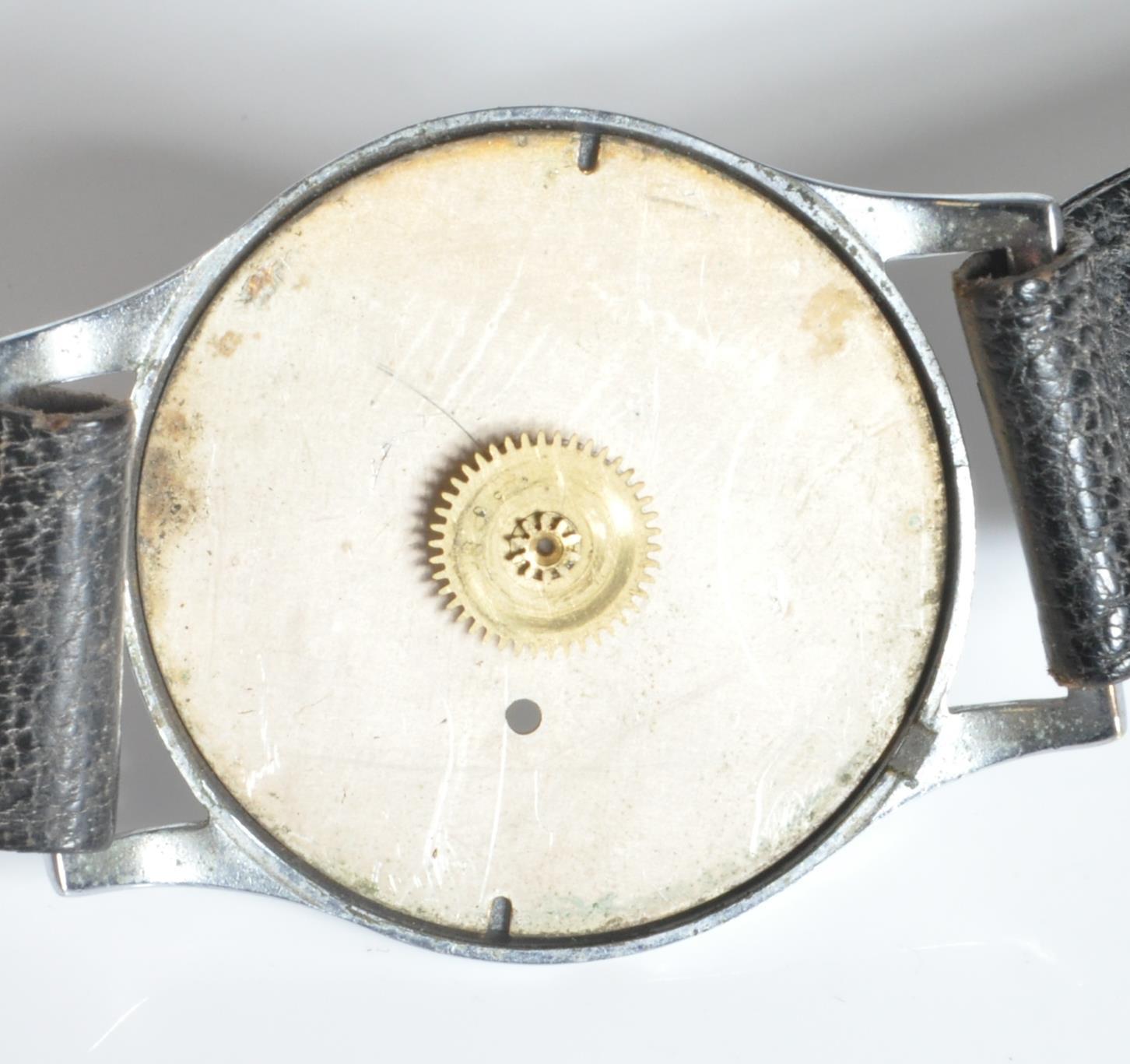MID 20TH CENTURY SERVICES COLONIAL GENTLEMEN'S WRISTWATCH - Image 9 of 11