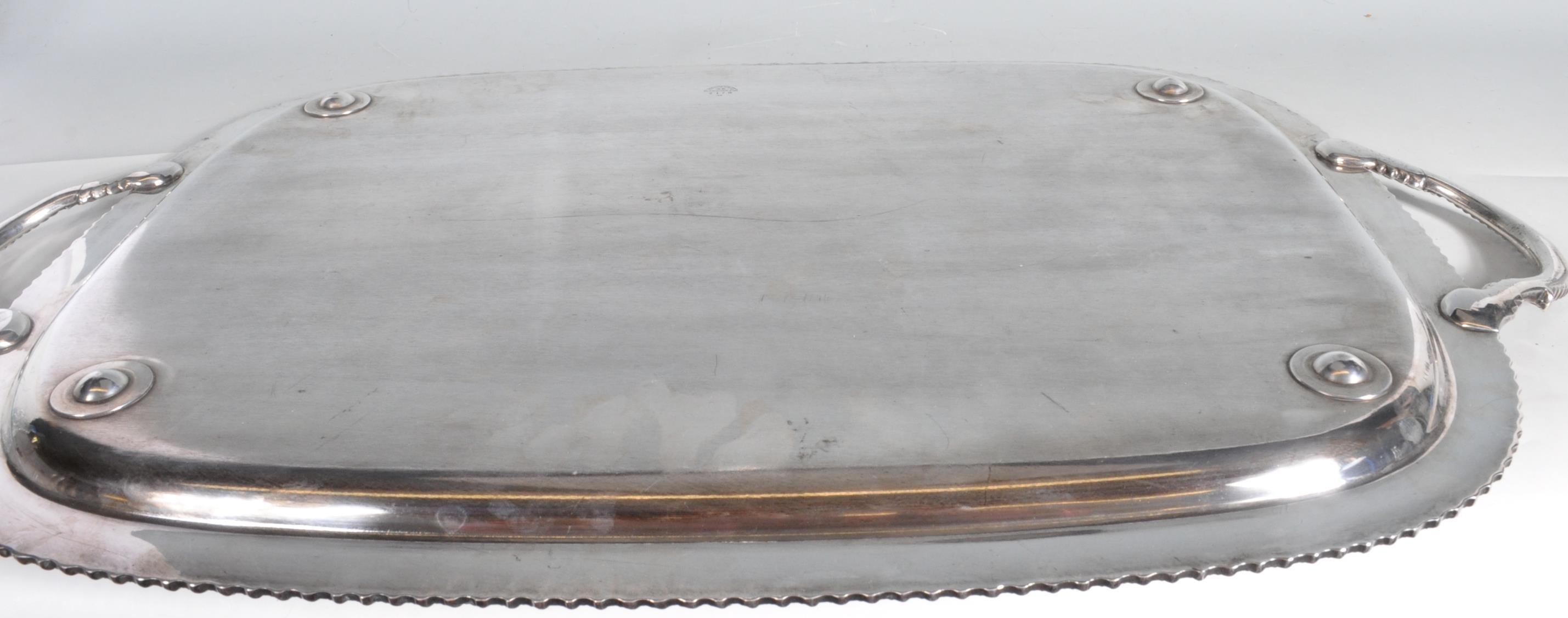 LARGE VINTAGE SILVER PLATE MERIDON SERVING TRAY. - Image 15 of 15