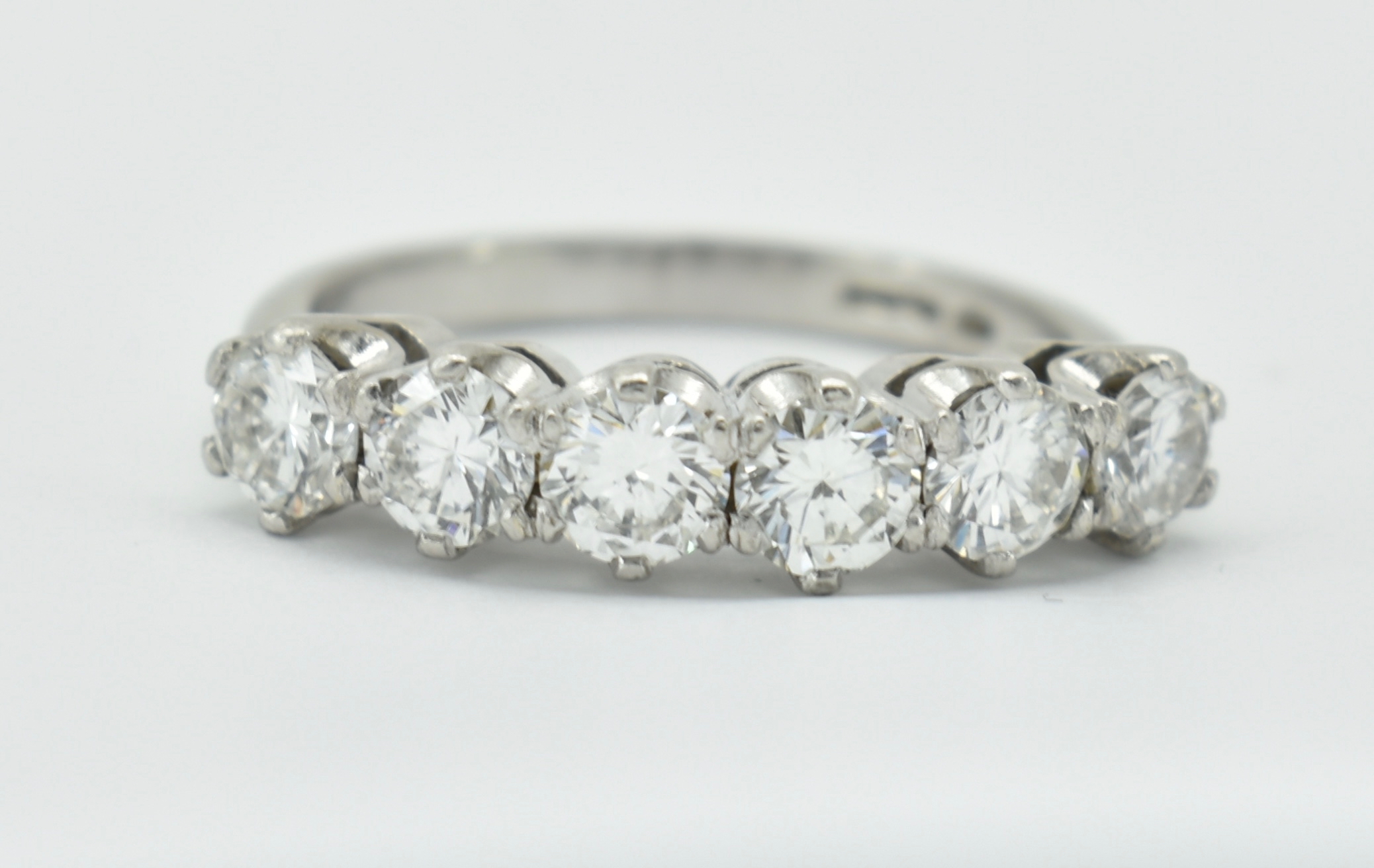 HALLMARKED PLATINUM AND DIAMOND FIVE STONE RING - Image 2 of 7