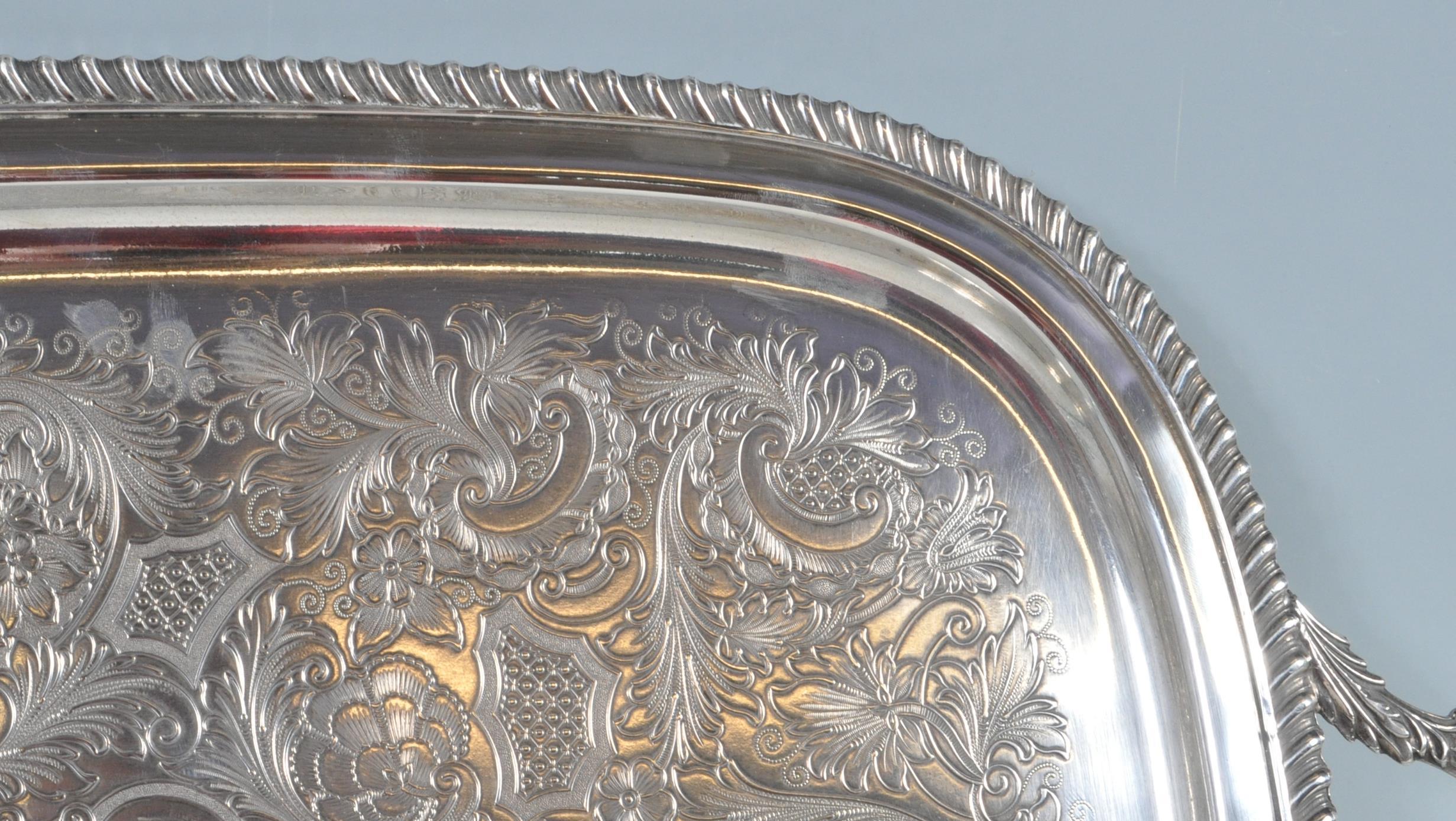 LARGE VINTAGE SILVER PLATE MERIDON SERVING TRAY. - Image 4 of 15