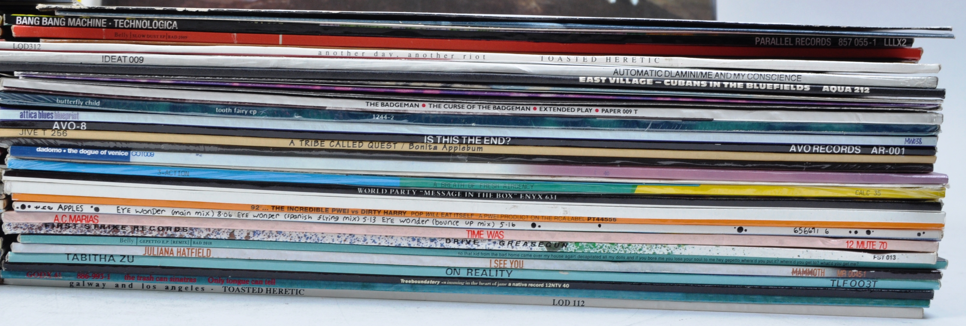 COLLECTION OF APPROX 100 12" VINYL SINGLES OF VARYING ARTIST - Image 4 of 6