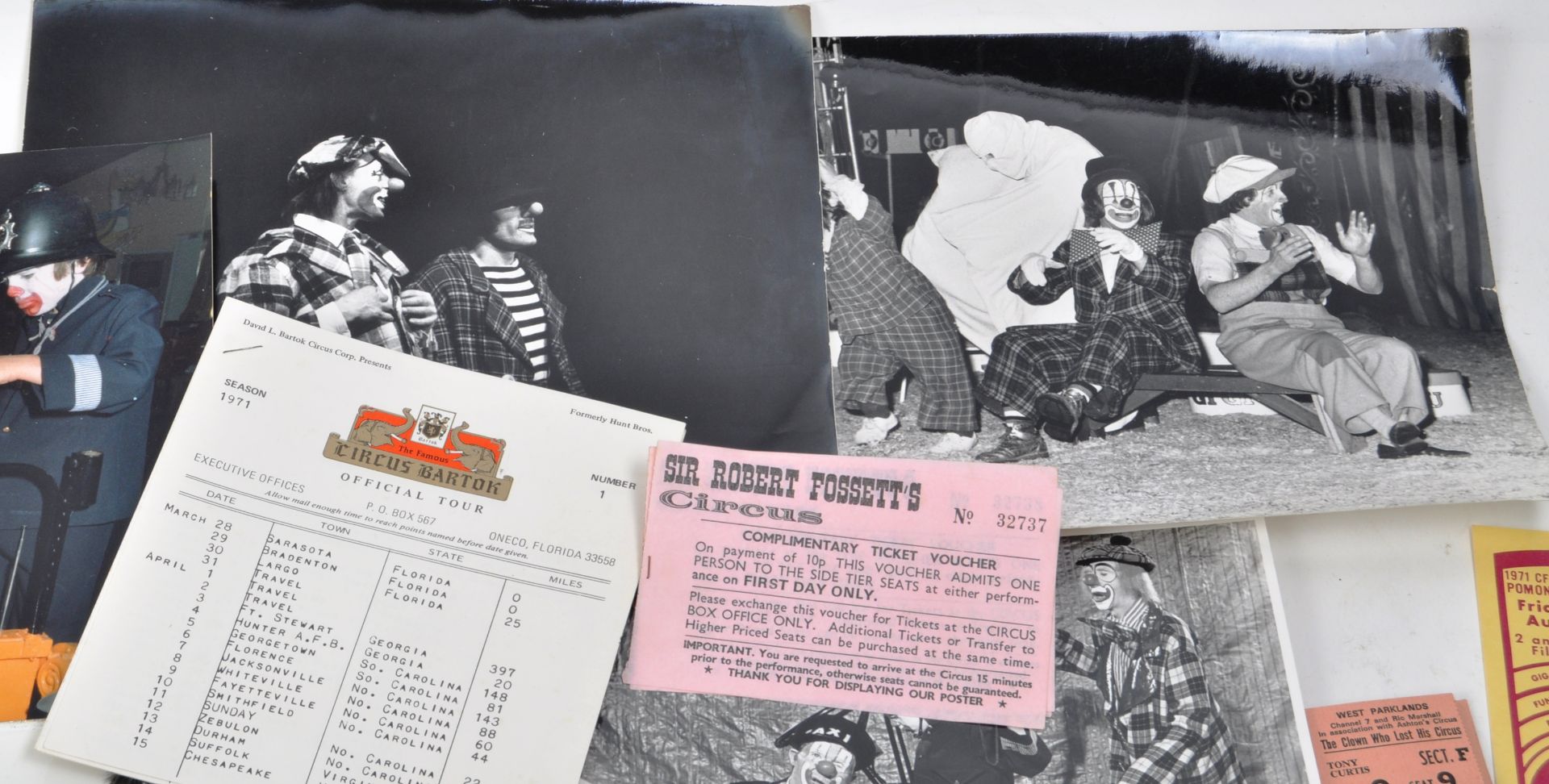 CIRCUS MEMORABILIA - ASSORTED EPHEMERA & MEMORABILIA - Bild 9 aus 12