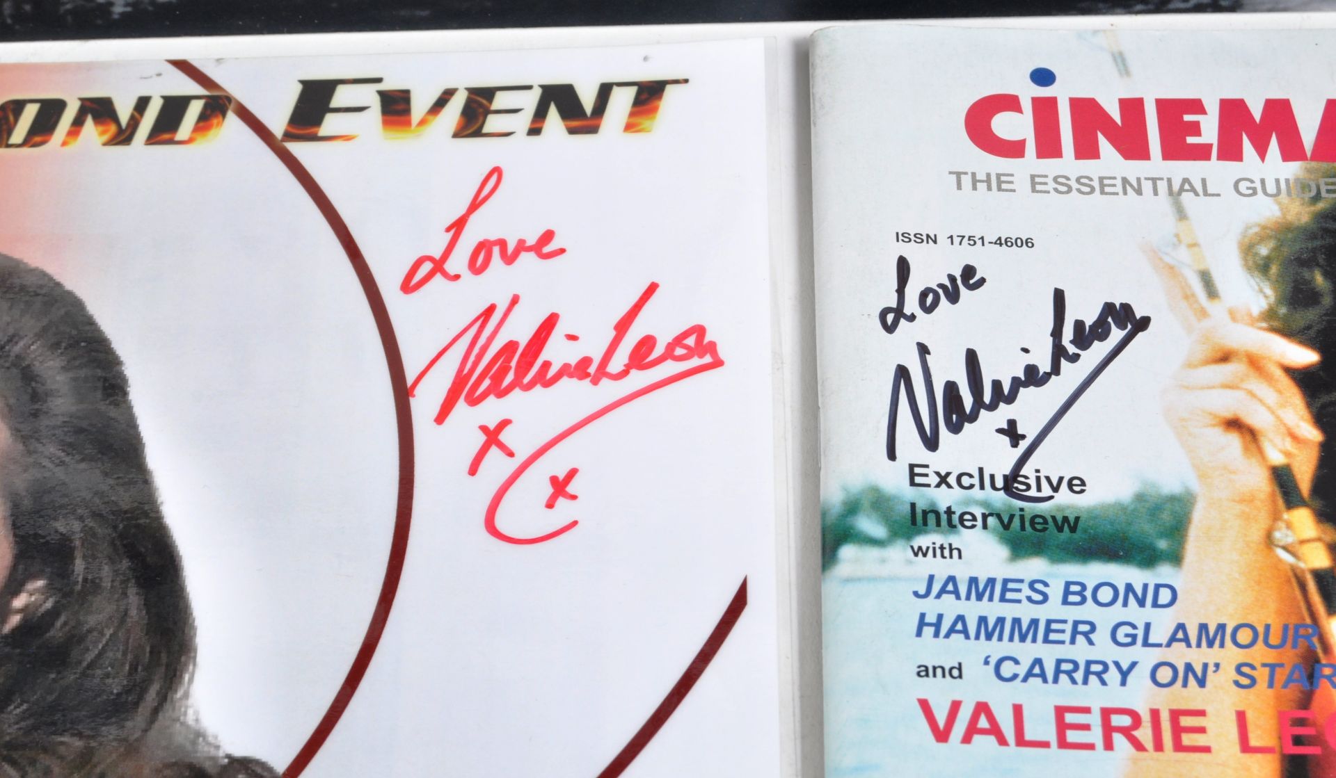 COLLECTION OF VALERIE LEON - JAMES BOND MEMORABILIA - Bild 4 aus 9