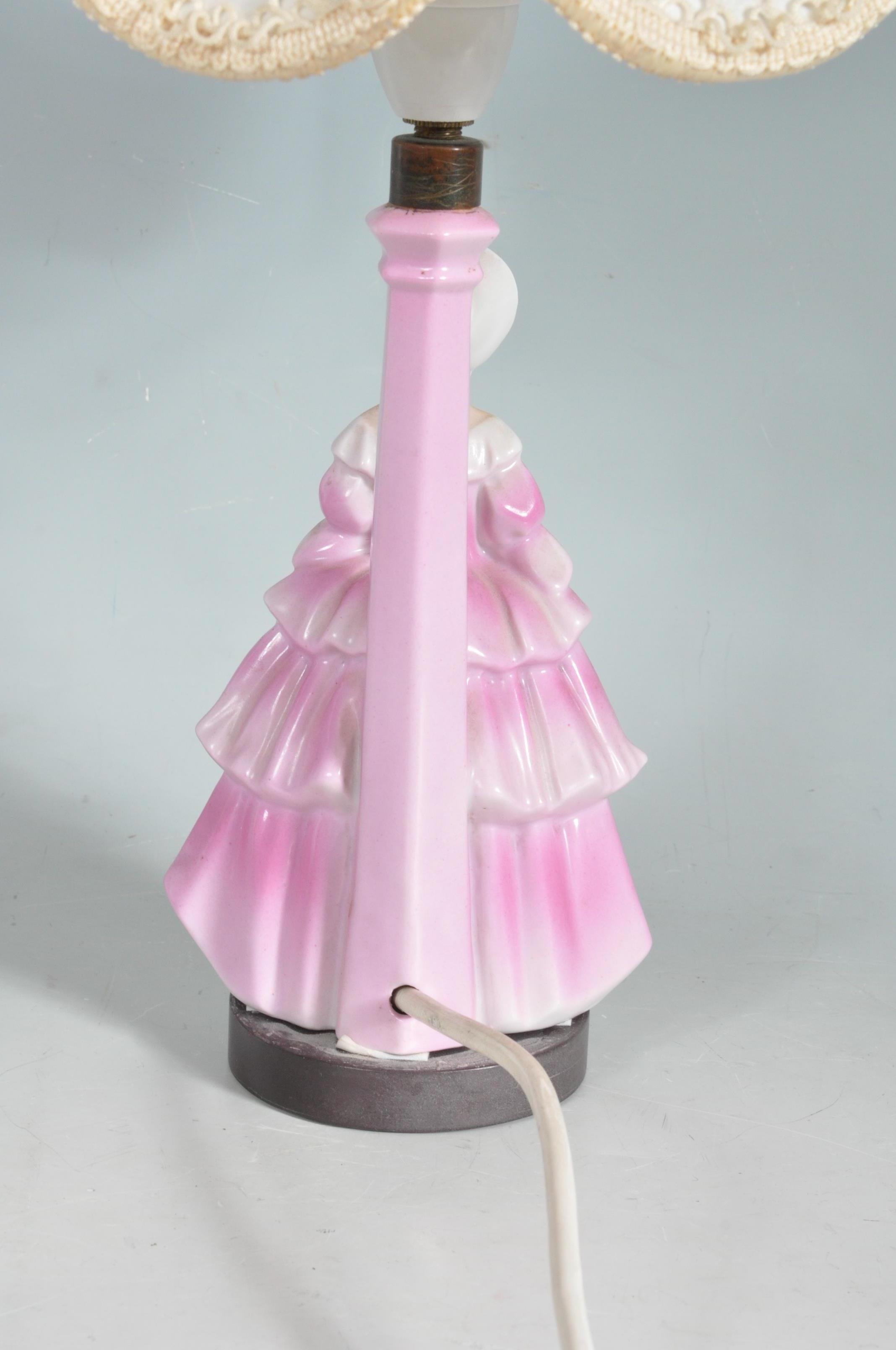 VINTAGE MID 20TH CENTURY CRINOLINE LADY LAMP - Image 4 of 6