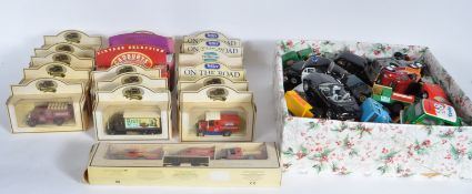 LARGE COLLECTION OF VINTAGE DIECAST CARS