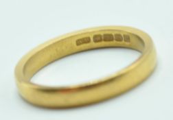 HALLMARKED 22CT GOLD BAND RING