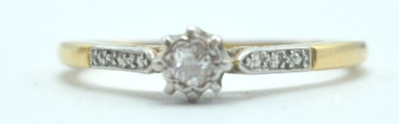 18CT GOLD, PLATINUM AND DIAMOND SOLITAIRE RING