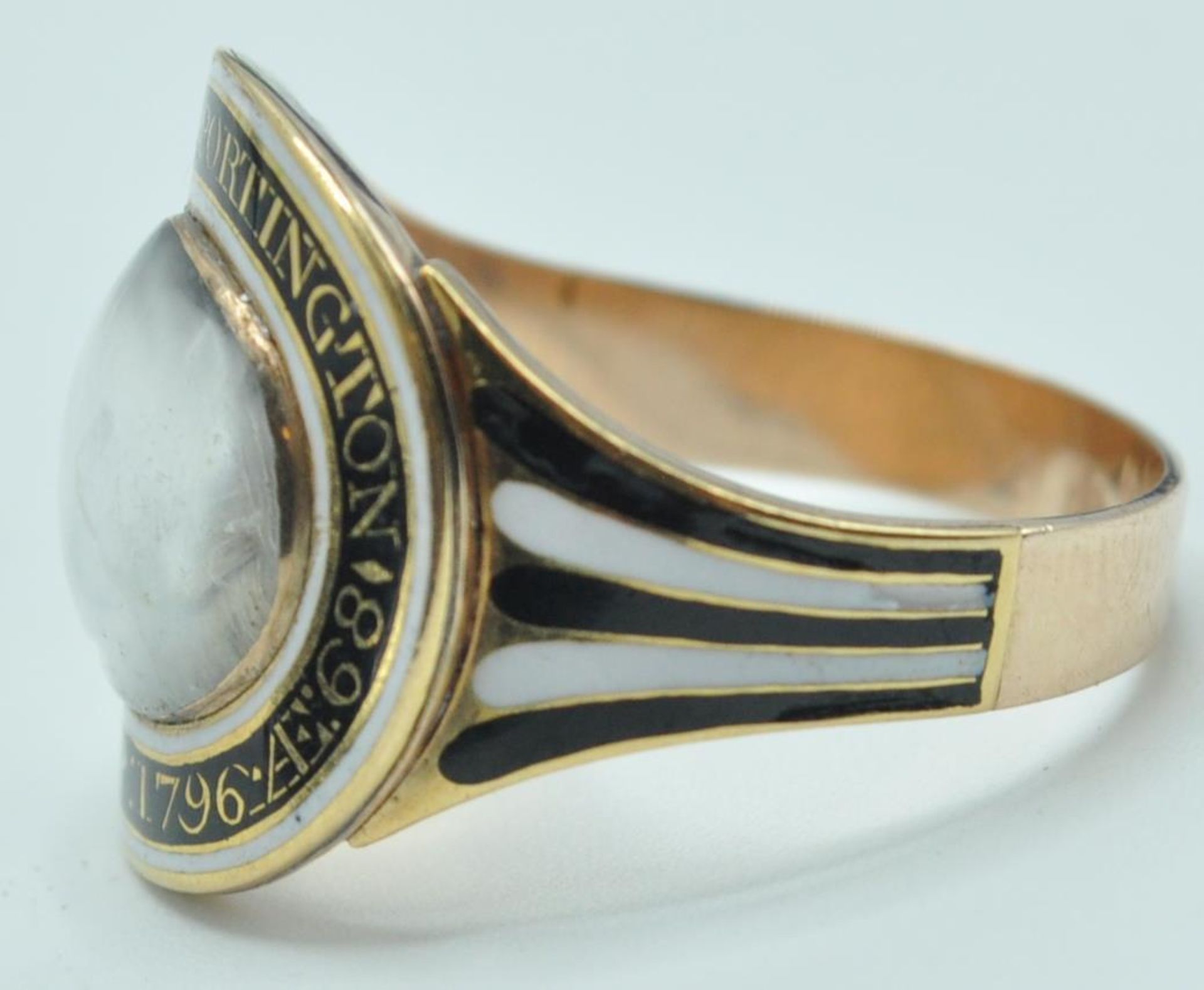 GEORGIAN BLACK & WHITE ENAMEL MOURNING RING - Bild 4 aus 7