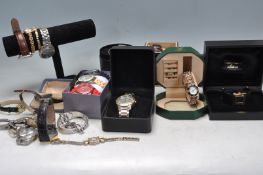 COLLECTION OF VINTAGE LADIES AND GENTS WATCHES