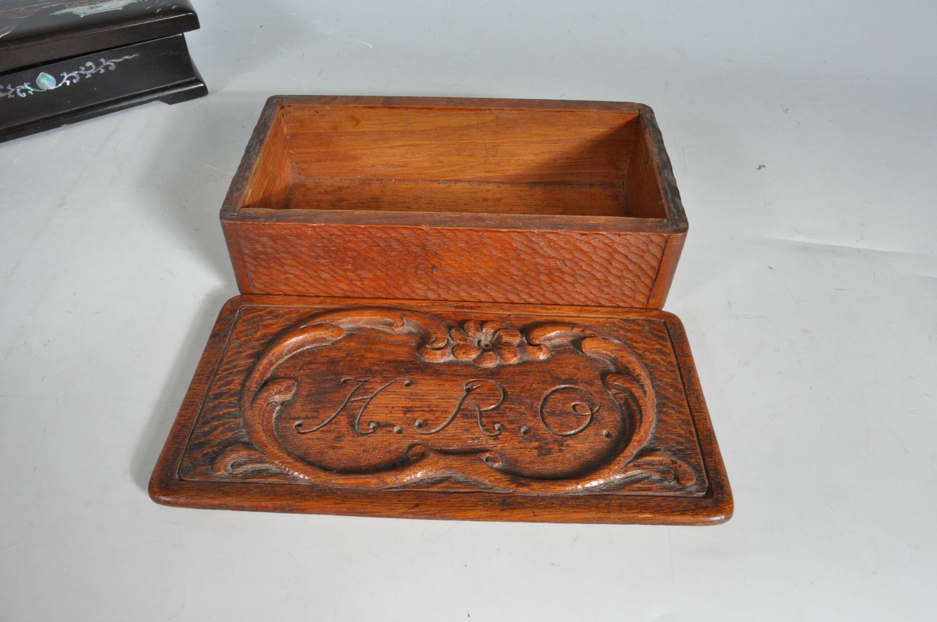 COLLECTION OF 20TH CENTURY VINTAGE BOXES. - Image 8 of 8