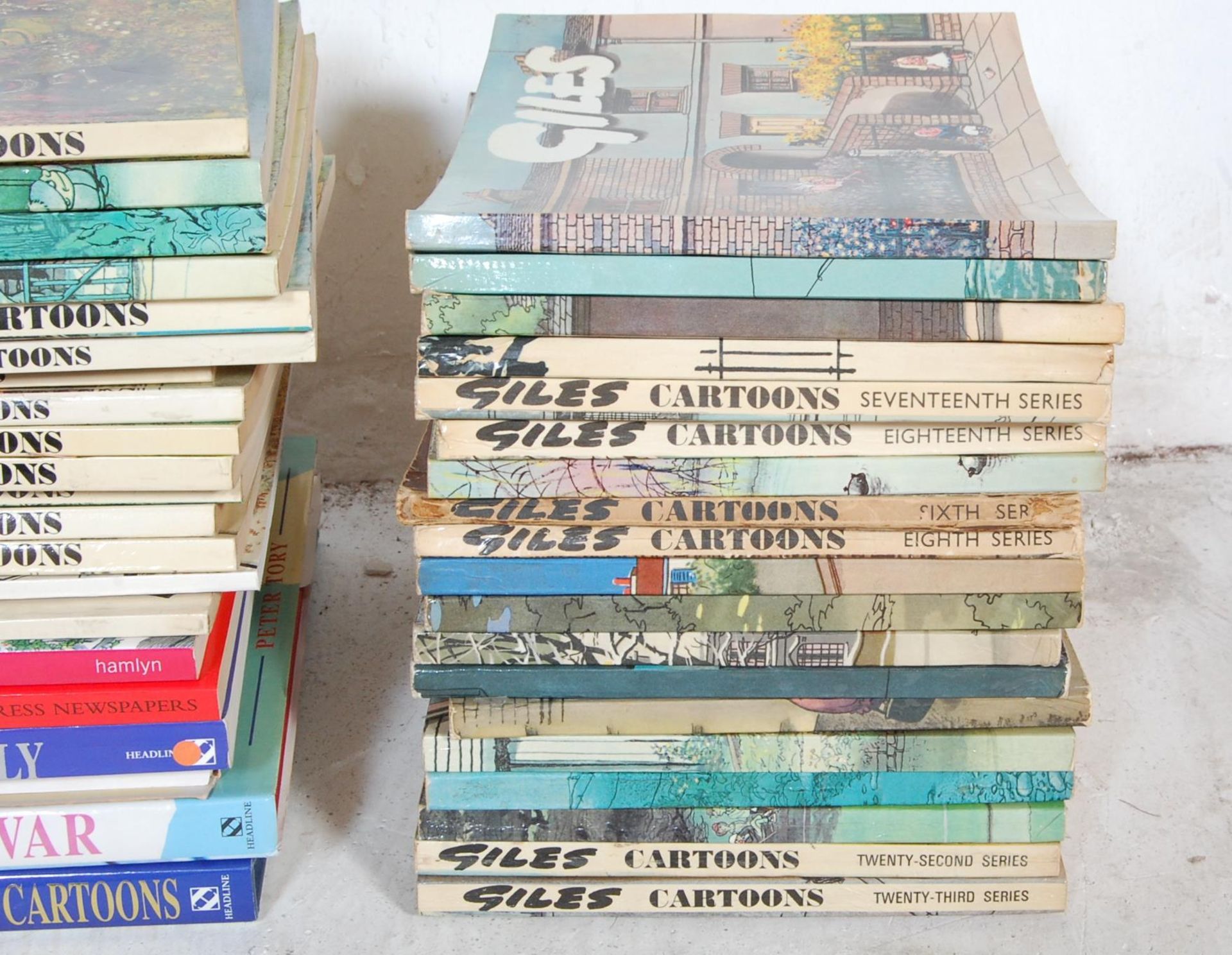 1950'S - 1980'S GILES CARTOONS BOOKS - Bild 4 aus 7