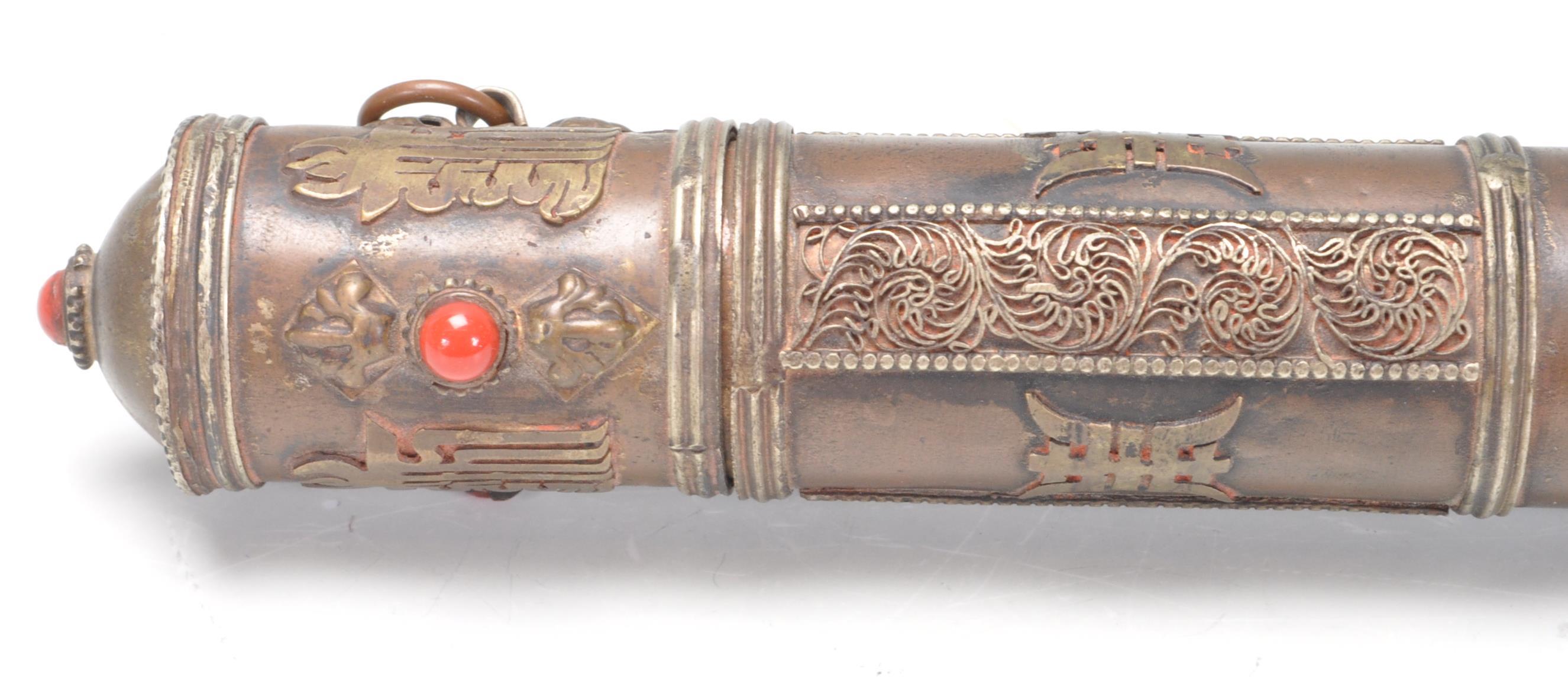 CHINESE ORIENTAL COPPER SCROLL HOLDER - Image 2 of 6