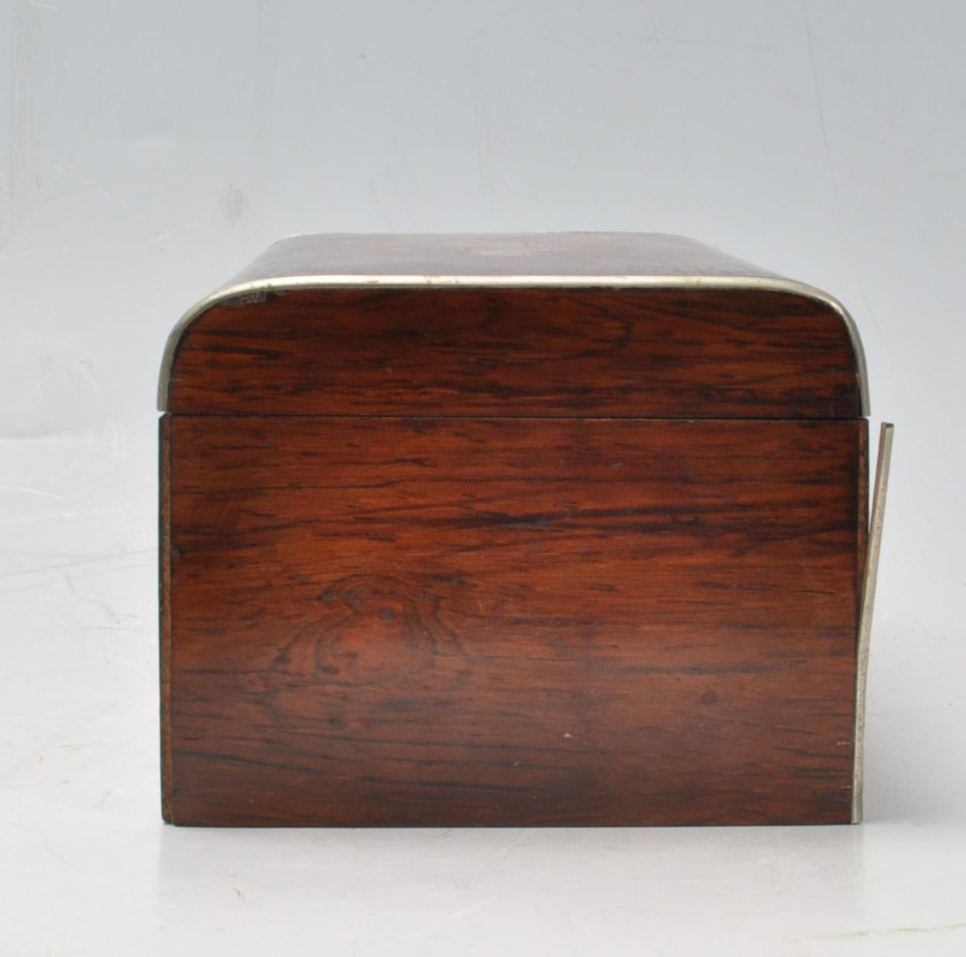 19TH CENTURY VICTORIAN ROSEWOOD TEA CADDY BOX - Image 4 of 5