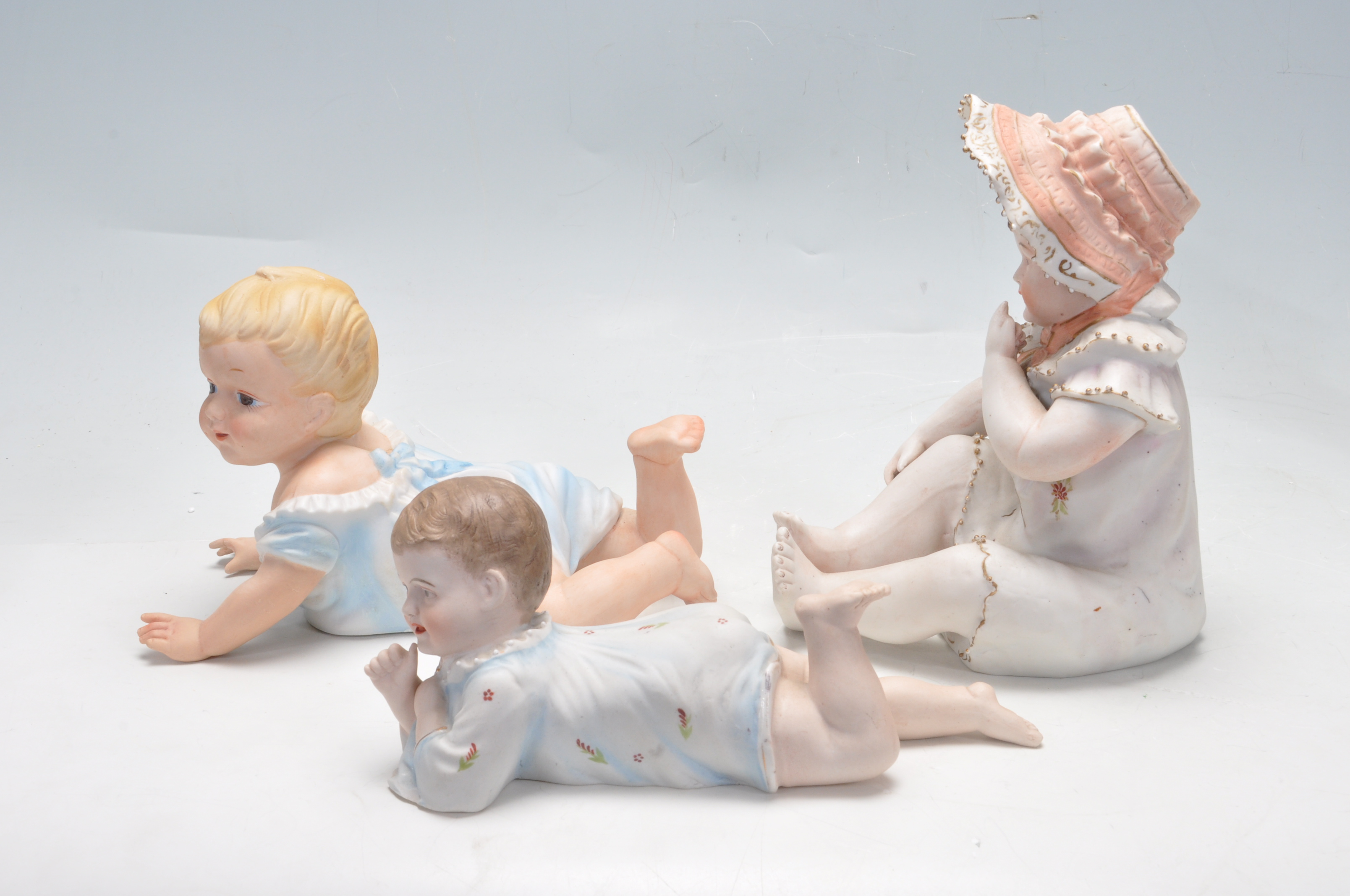 COLLECTION OF VINTAGE 20TH CENTURY BISQUE FIGURINES - Image 4 of 9