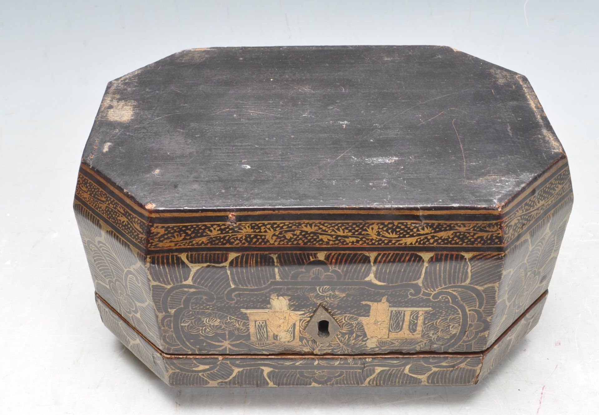 19TH CENTURY CHINESE GILT TEA CADDY. - Image 7 of 7